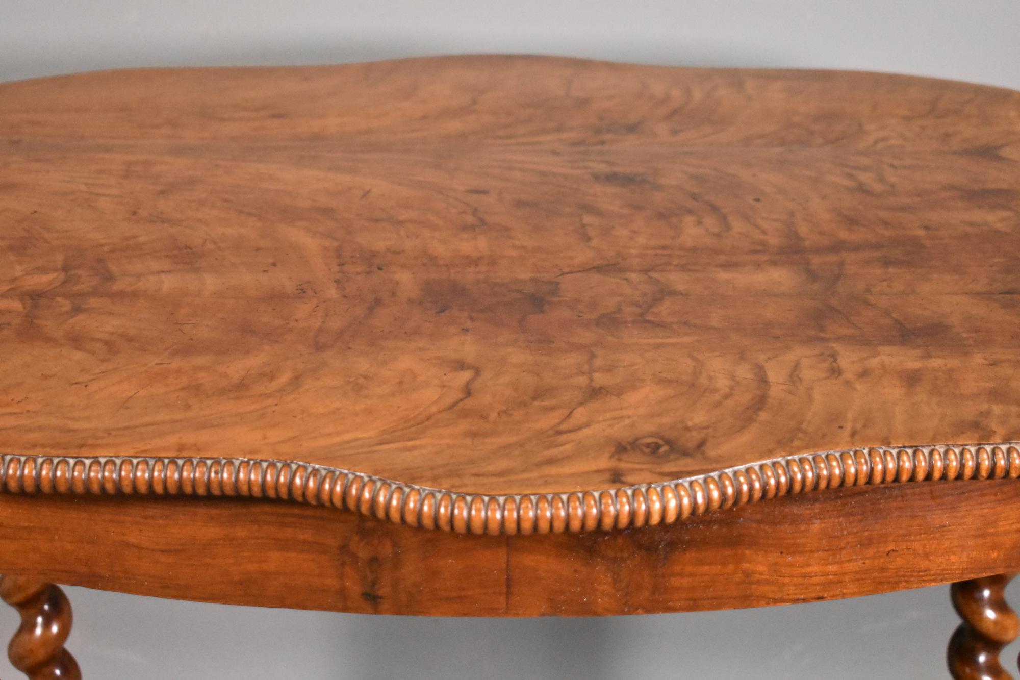 Antique French Gueridon Centre Table in Walnut For Sale 2