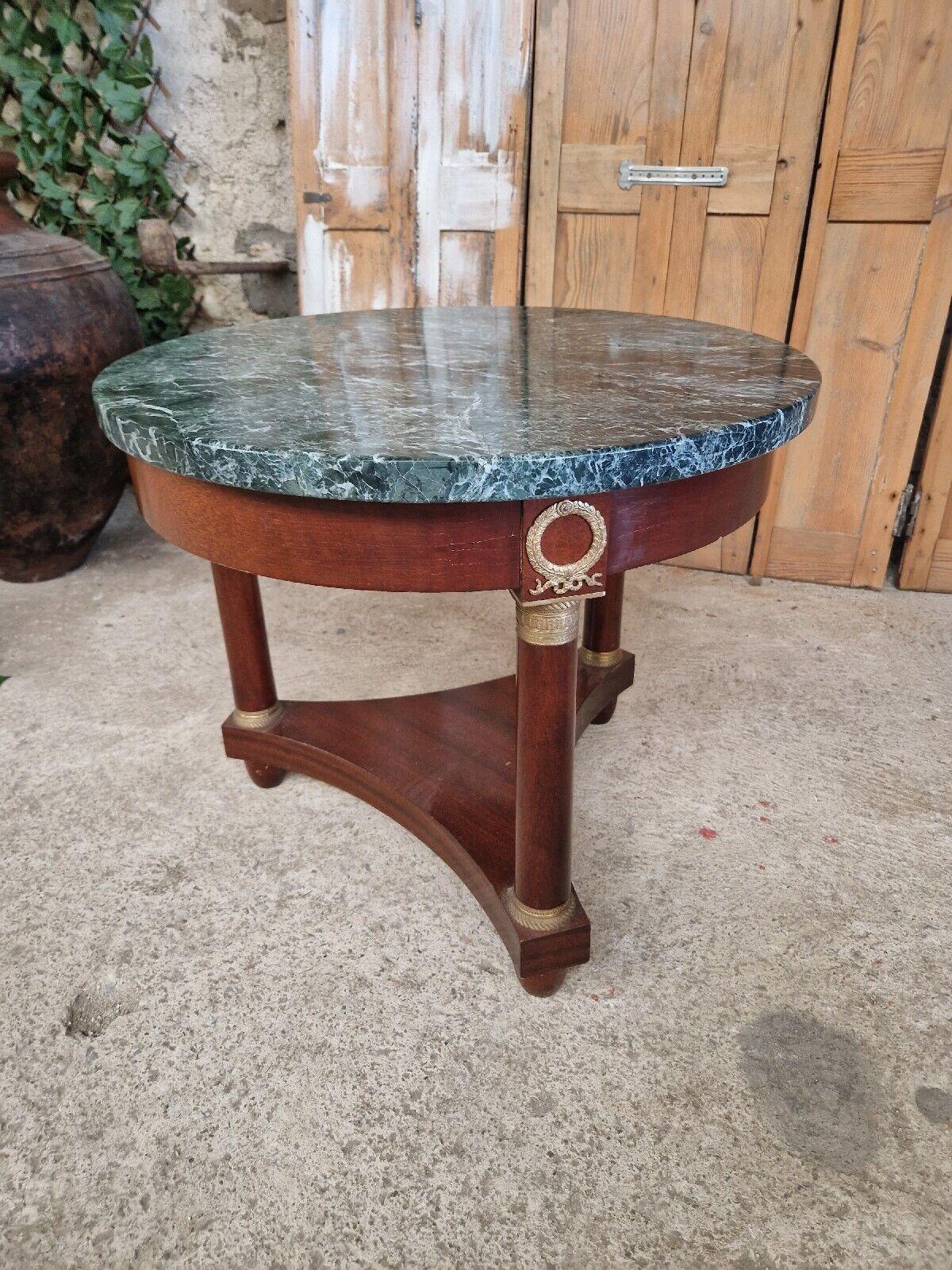 Mesa Gueridón Antique French con Detalles de Bronce Francés en venta