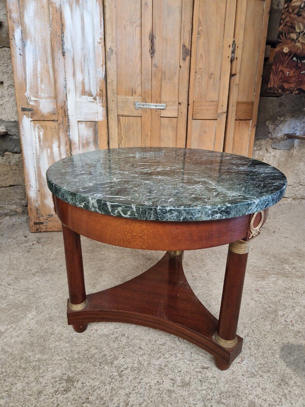 Mesa Gueridón Antique French con Detalles de Bronce Madera dura en venta