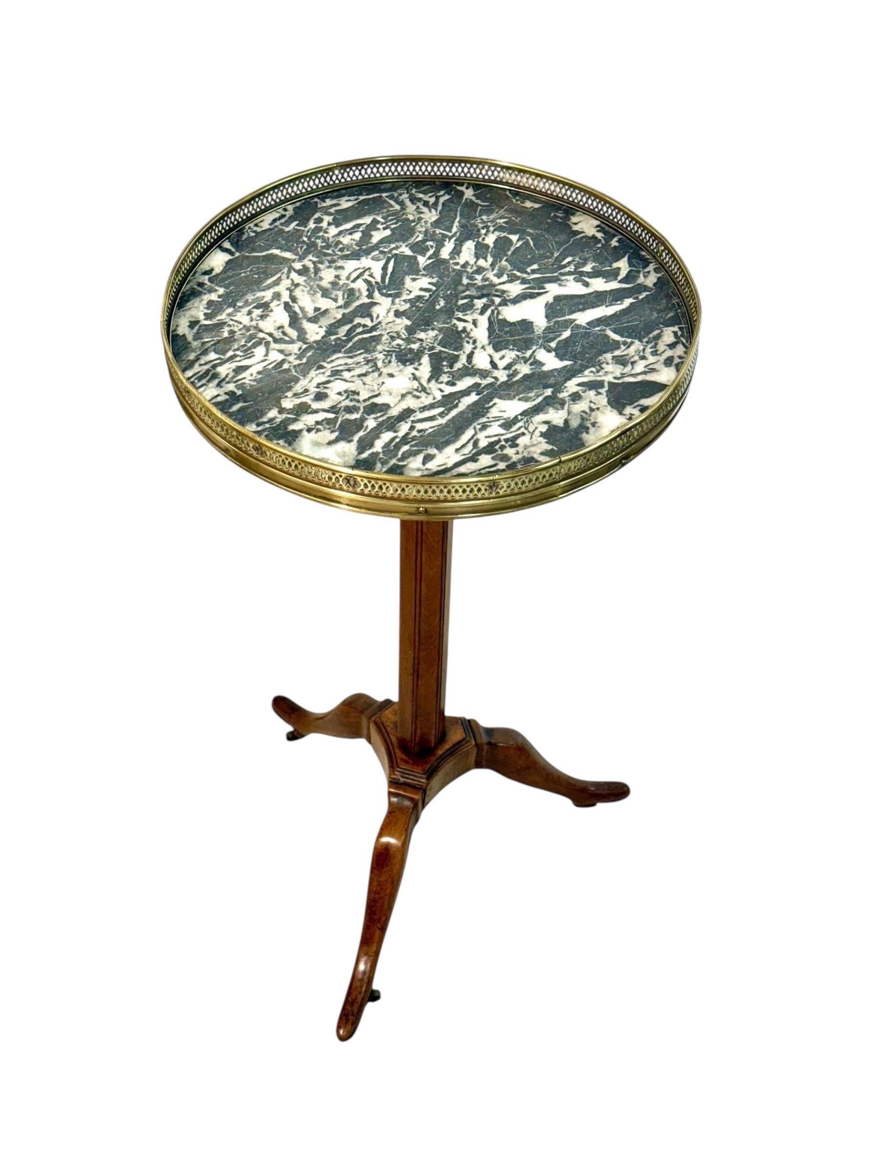 Antique French Gueridon Table with Marble Top and Brass Gallery, 19th c. In Good Condition For Sale In LA CIOTAT, FR