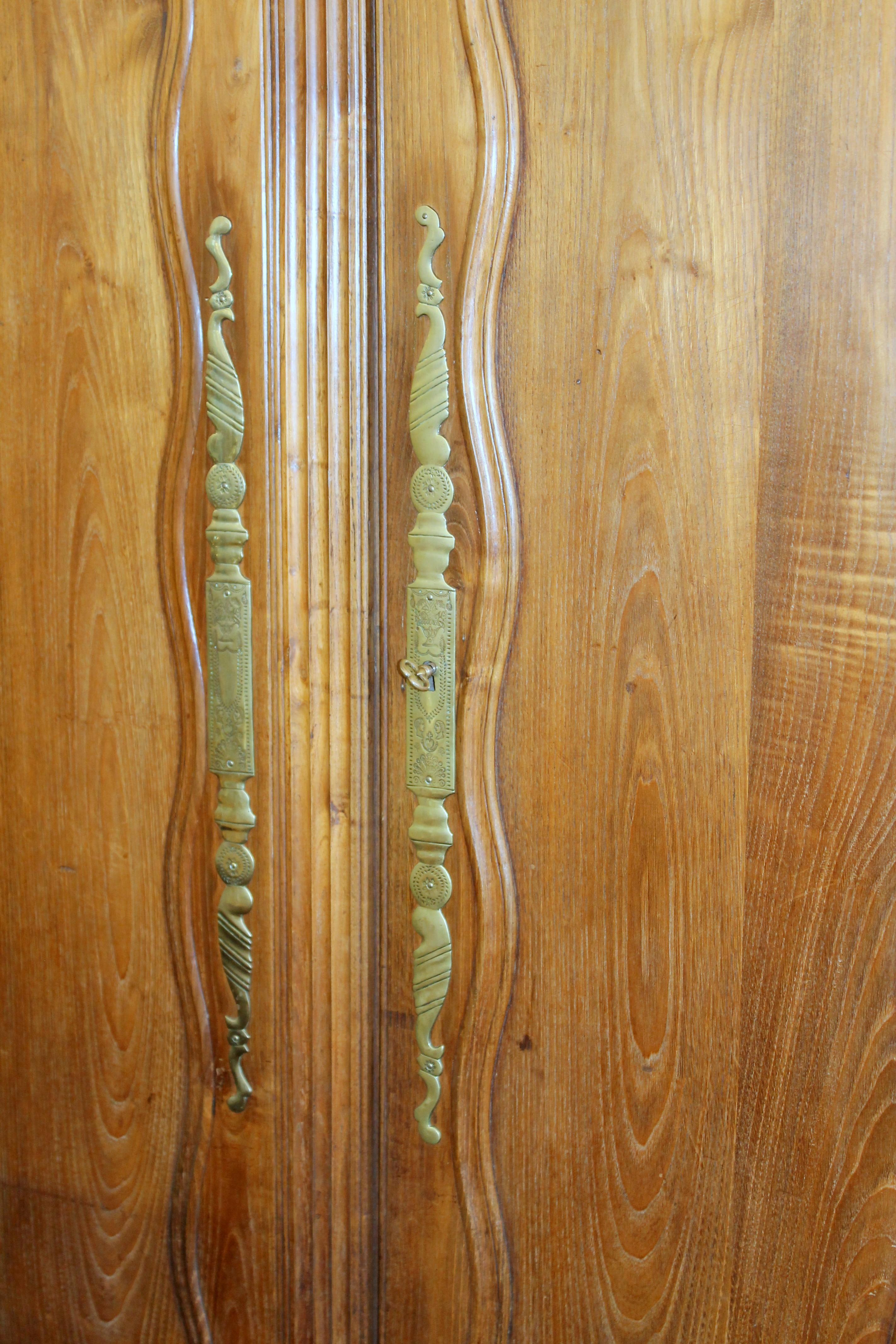 Antique French Hand-Carved Louis XV Style Fruitwood Armoire In Good Condition In Charleston, SC