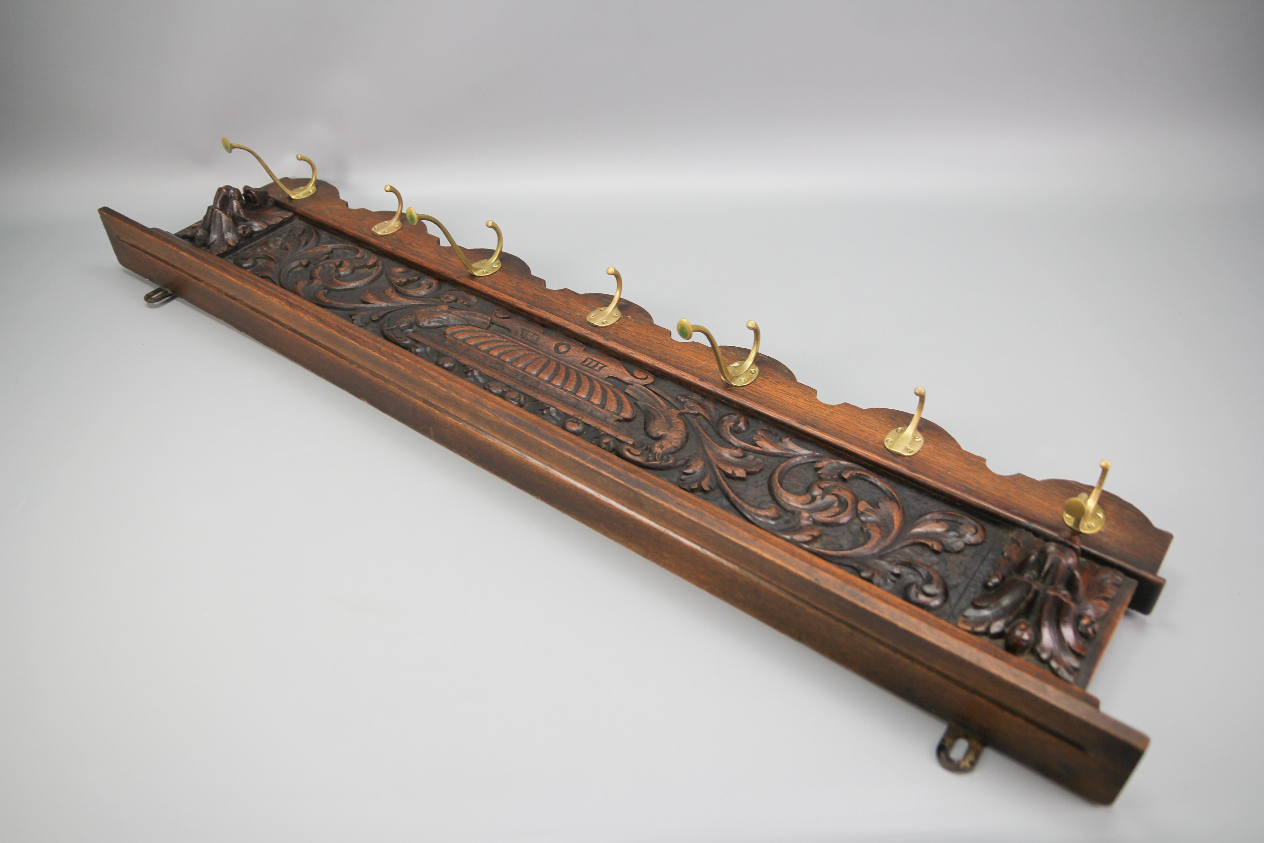 Antique French Hand-Carved Oak and Brass Wall Coat Rack with Lion Heads, 1900s For Sale 10