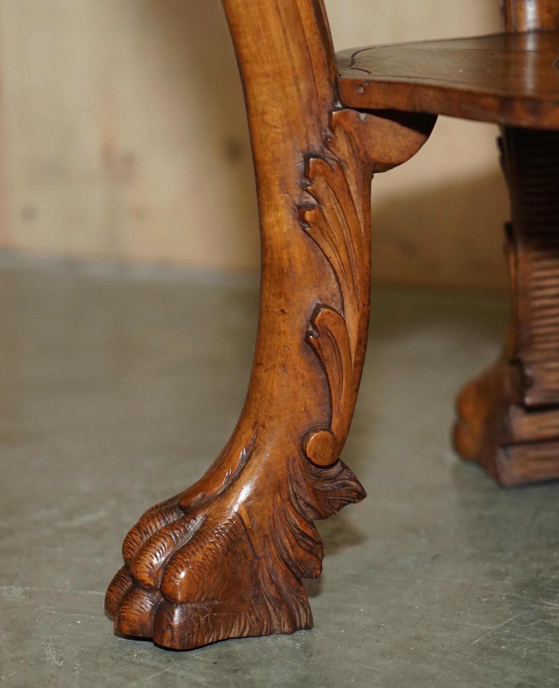 TABLE ANTiQUE FRANÇAISE CARCTIONNÉE À LA MAIN EN SOIE AUTHENTIQUE AVEC TRAY DE ServiTION TRAY amovible en vente 6