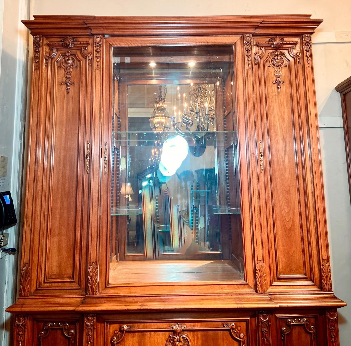 Late 19th Century Antique French Hand-Carved Walnut Display Cabinet, Circa 1890-1910 For Sale