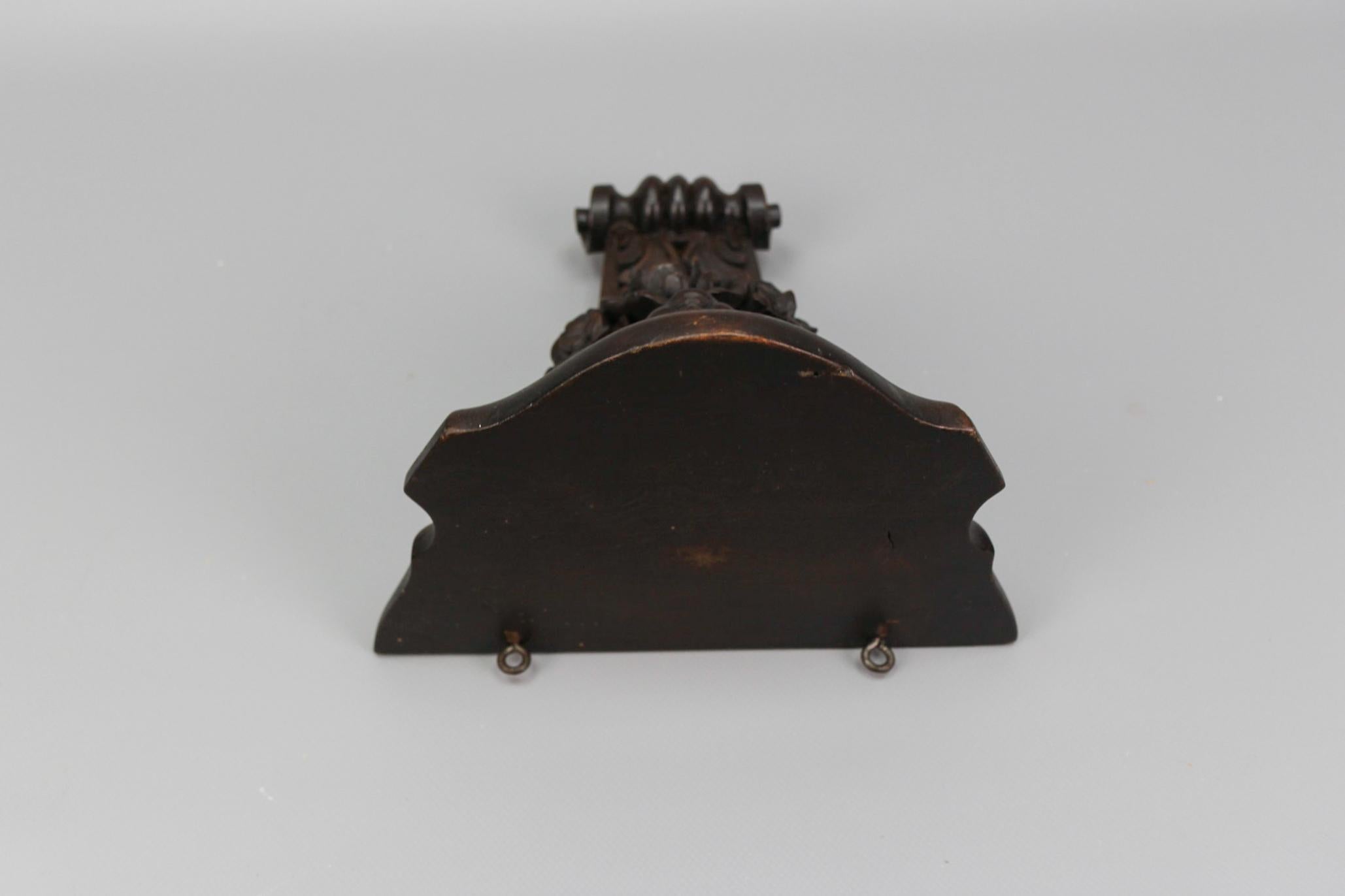 Antique French Hand Carved Wood Wall Bracket Shelf with Flowers and Face For Sale 6