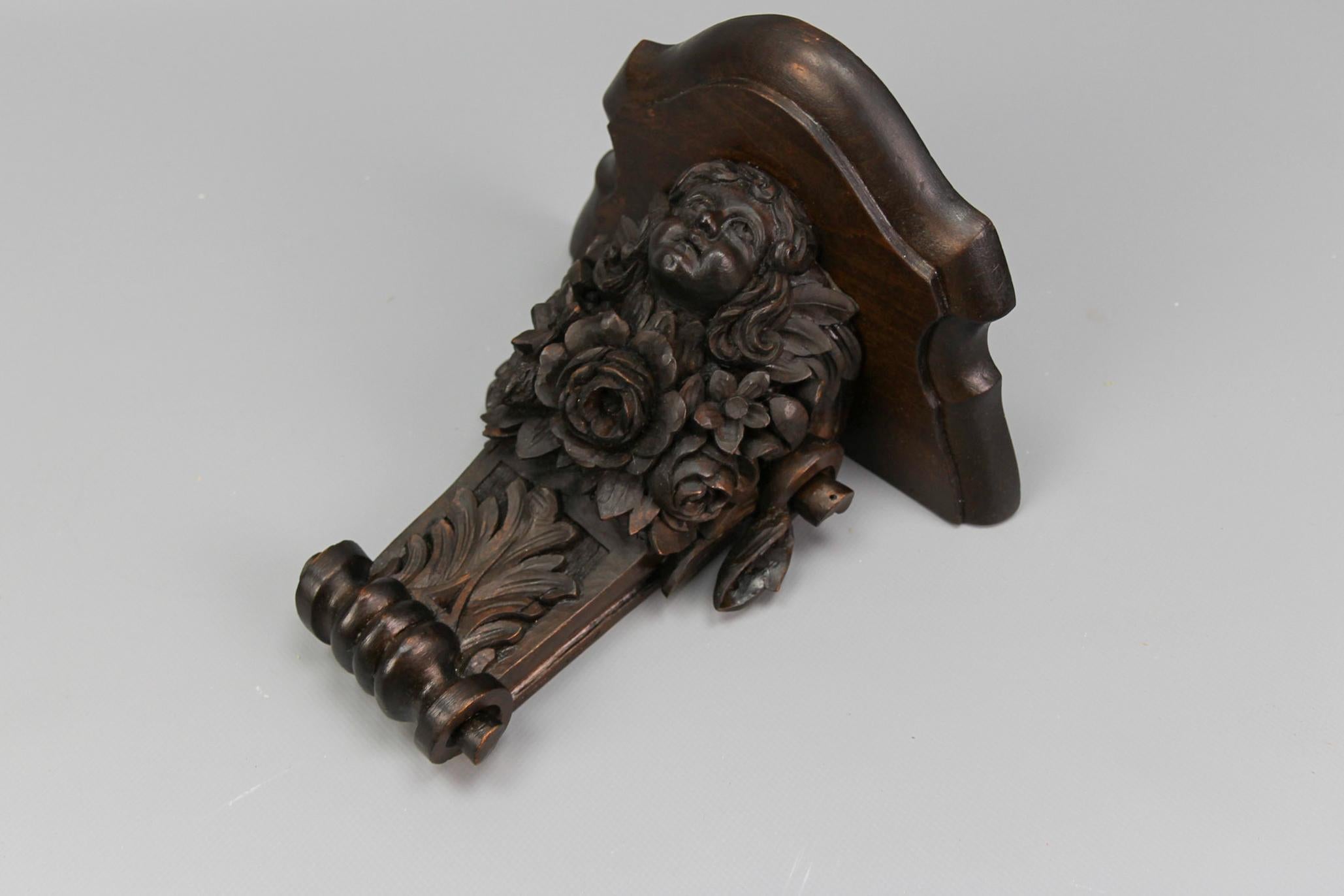Antique French Hand Carved Wood Wall Bracket Shelf with Flowers and Face For Sale 9