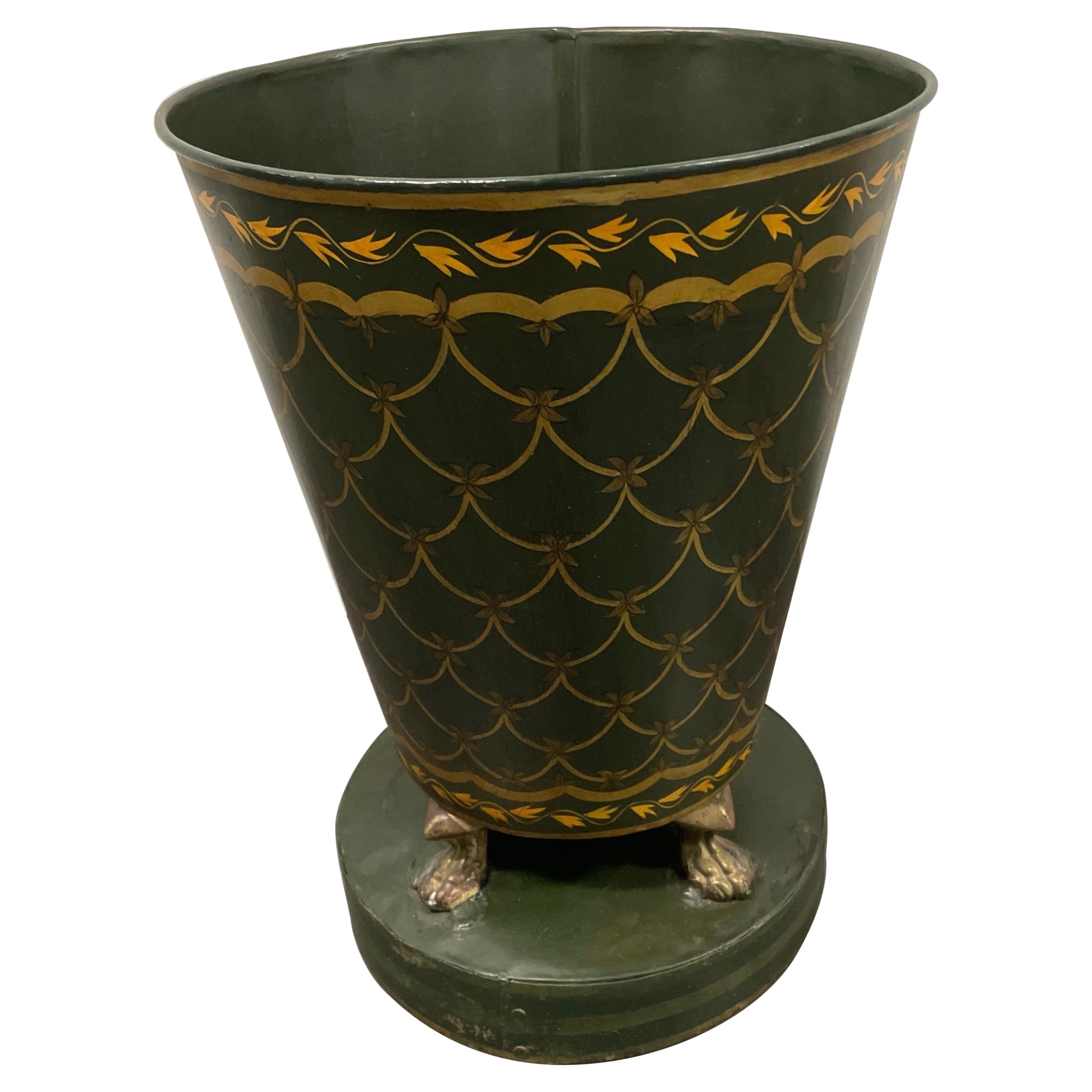 Antique French, contenitore in talpa dipinto a mano
