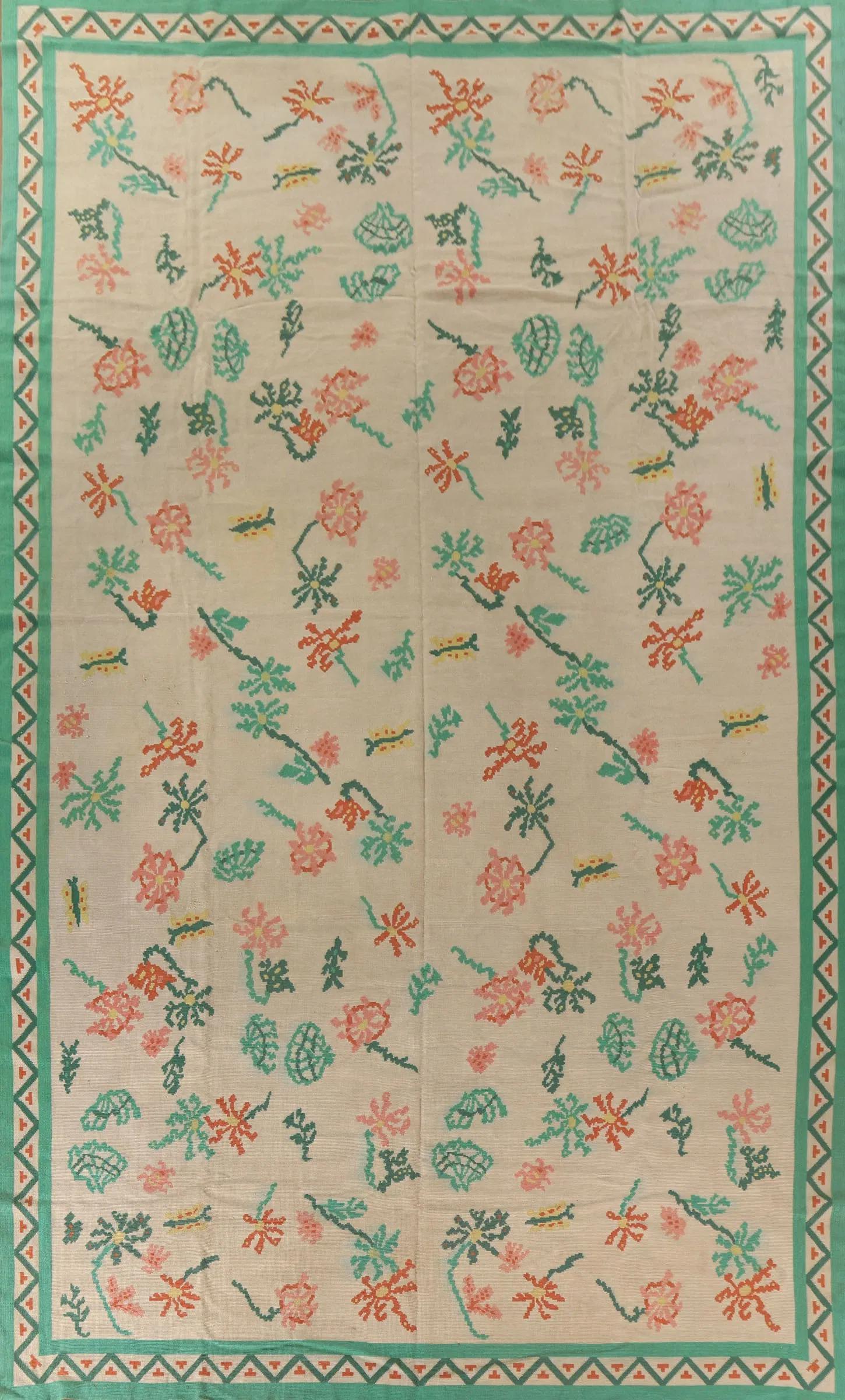Handgewebter Aubusson-Wollteppich von Stark C. 1930er-1940er Jahre (Französische Provence) im Angebot