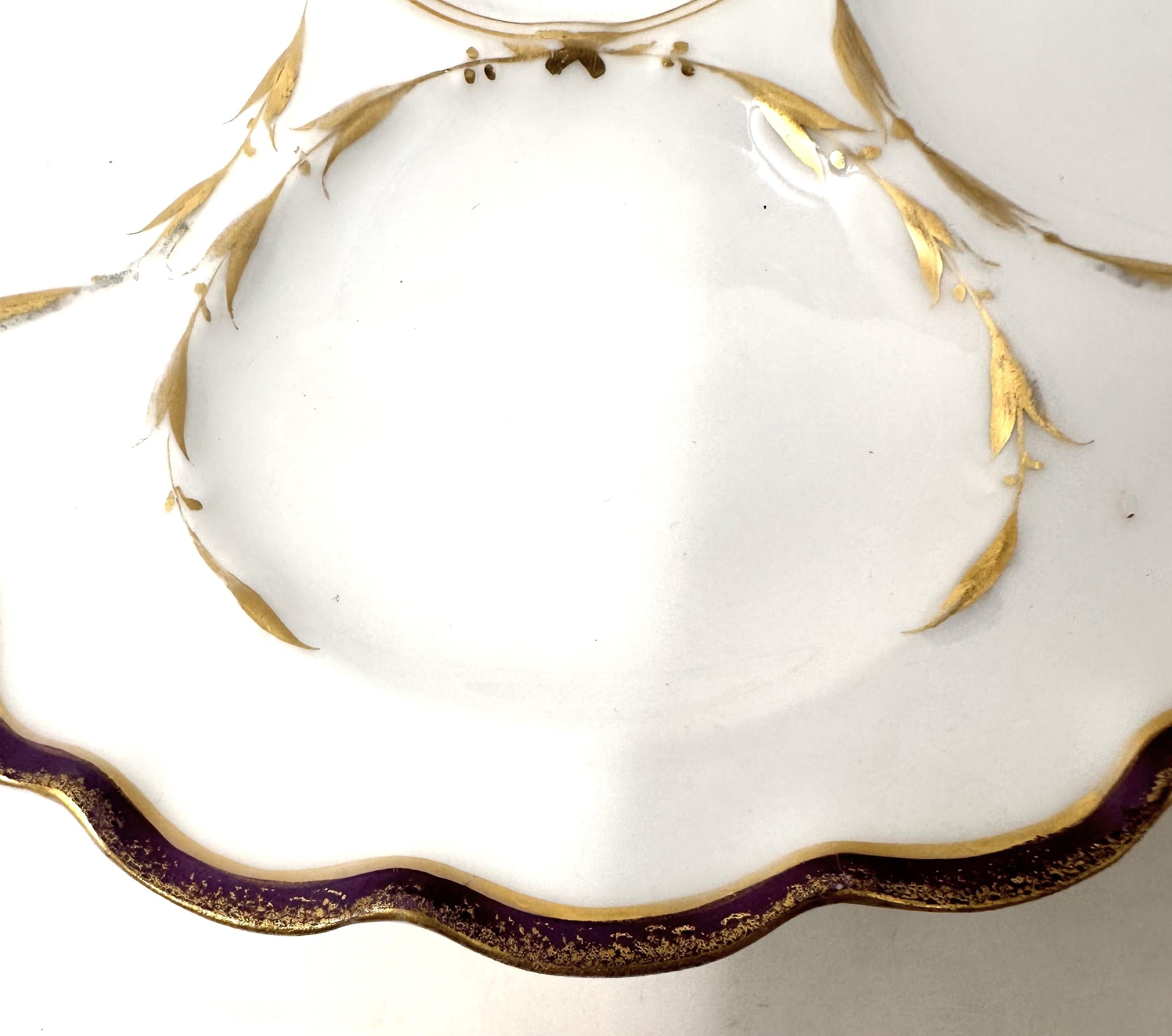 Antiquités françaises Haviland & Co. Assiette à huîtres rouge et or de Limoges vers 1900 Bon état - En vente à New Orleans, LA