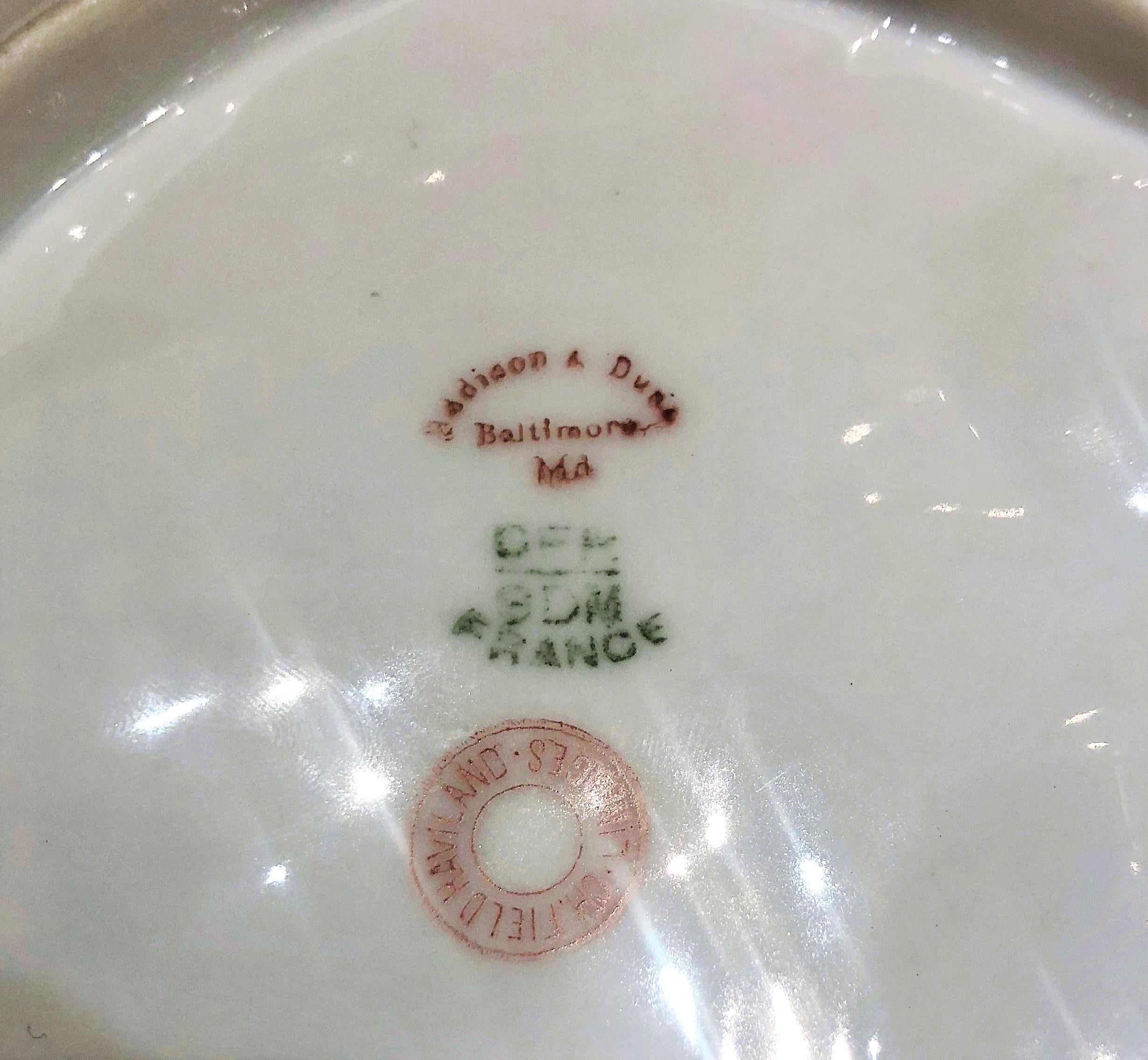 Antique French Haviland Limoges Hand-Painted Porcelain Oyster Plate, circa 1890 In Excellent Condition In New Orleans, LA
