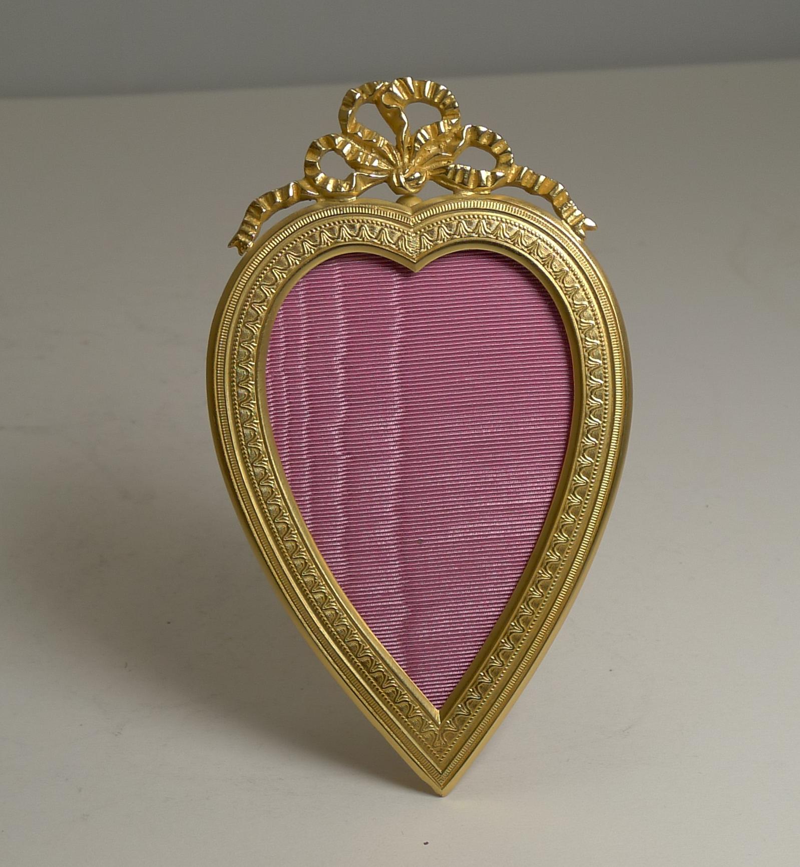 heart shaped picture frames for sale