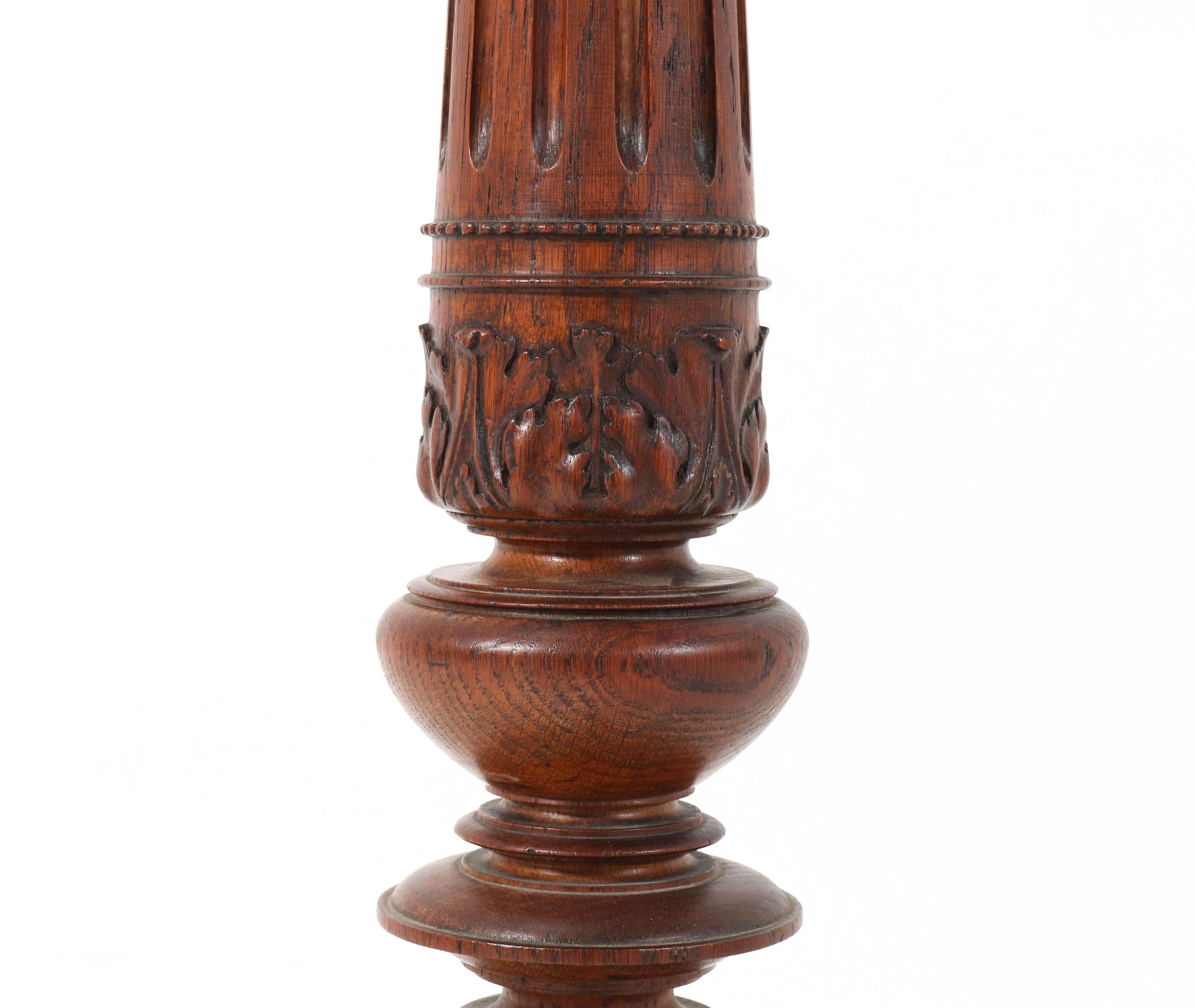 Antique French Henri II Oak Carved Pedestal Table, 1900s For Sale 5