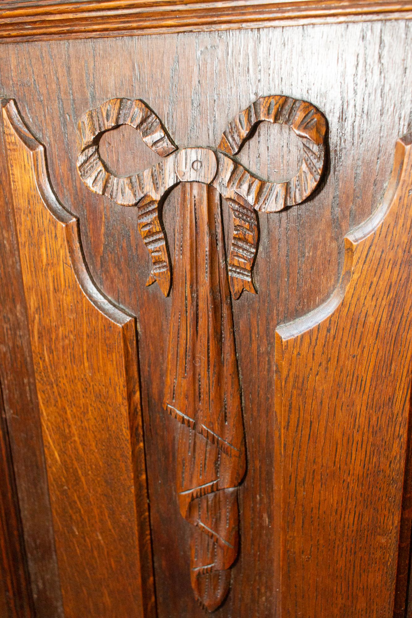 Antique French Henri II Style Oak Carved Buffet with Carved Bow Detail For Sale 1