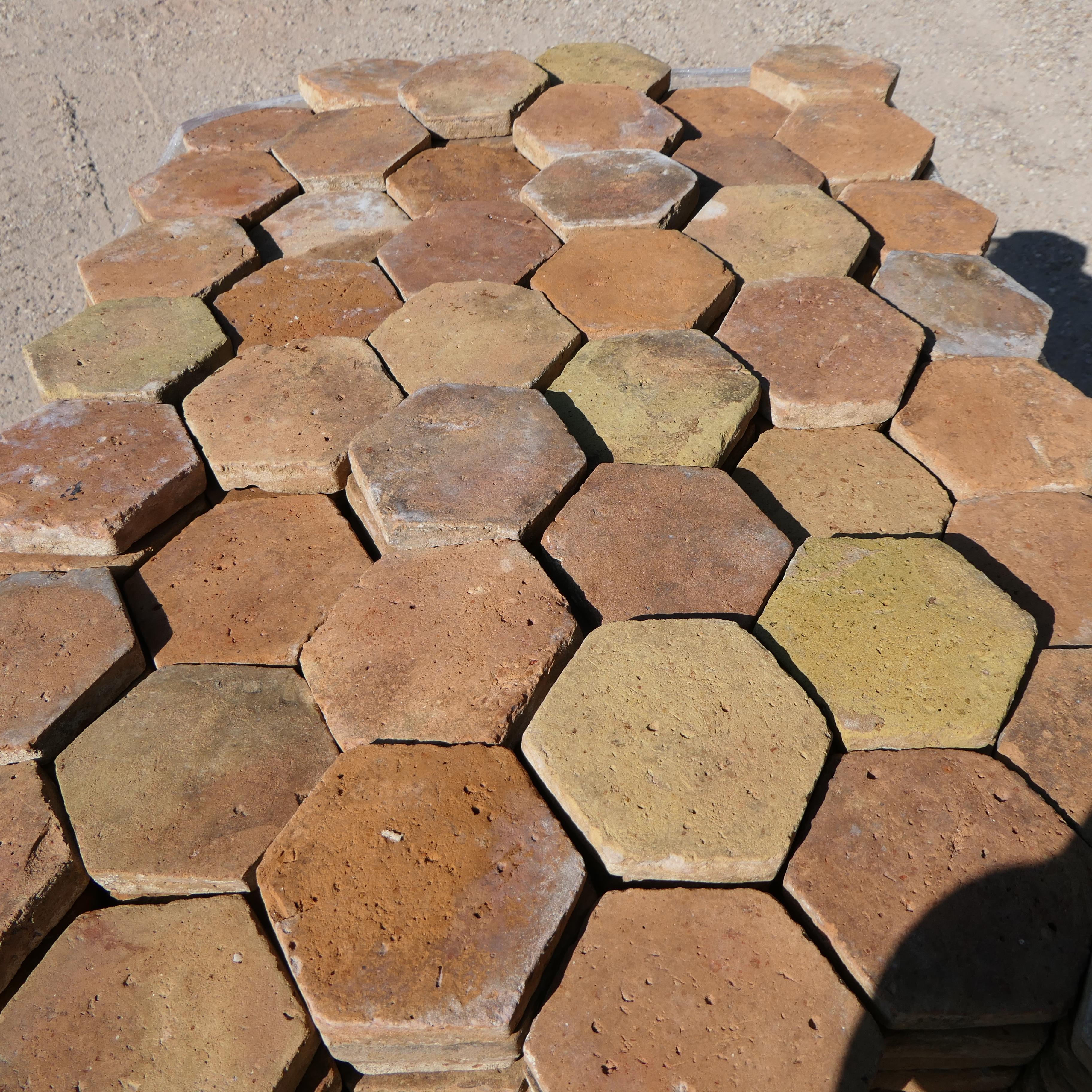 Antique French Hexagonal Terracotta Floor Tiles, Lot of 161 sq ft For Sale 3