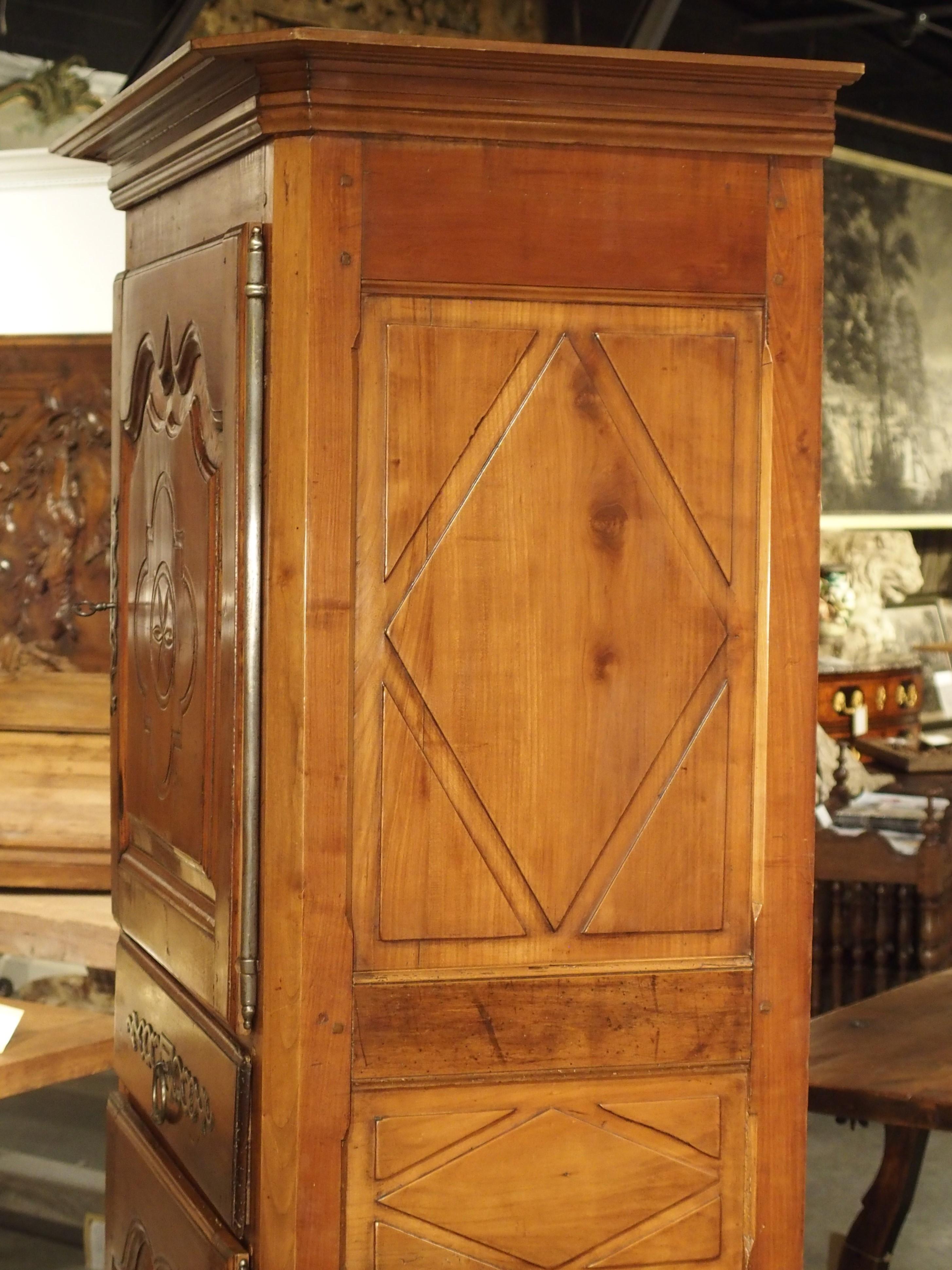 Antique French Homme Debout Cabinet in Carved Cherrywood, 19th Century 8