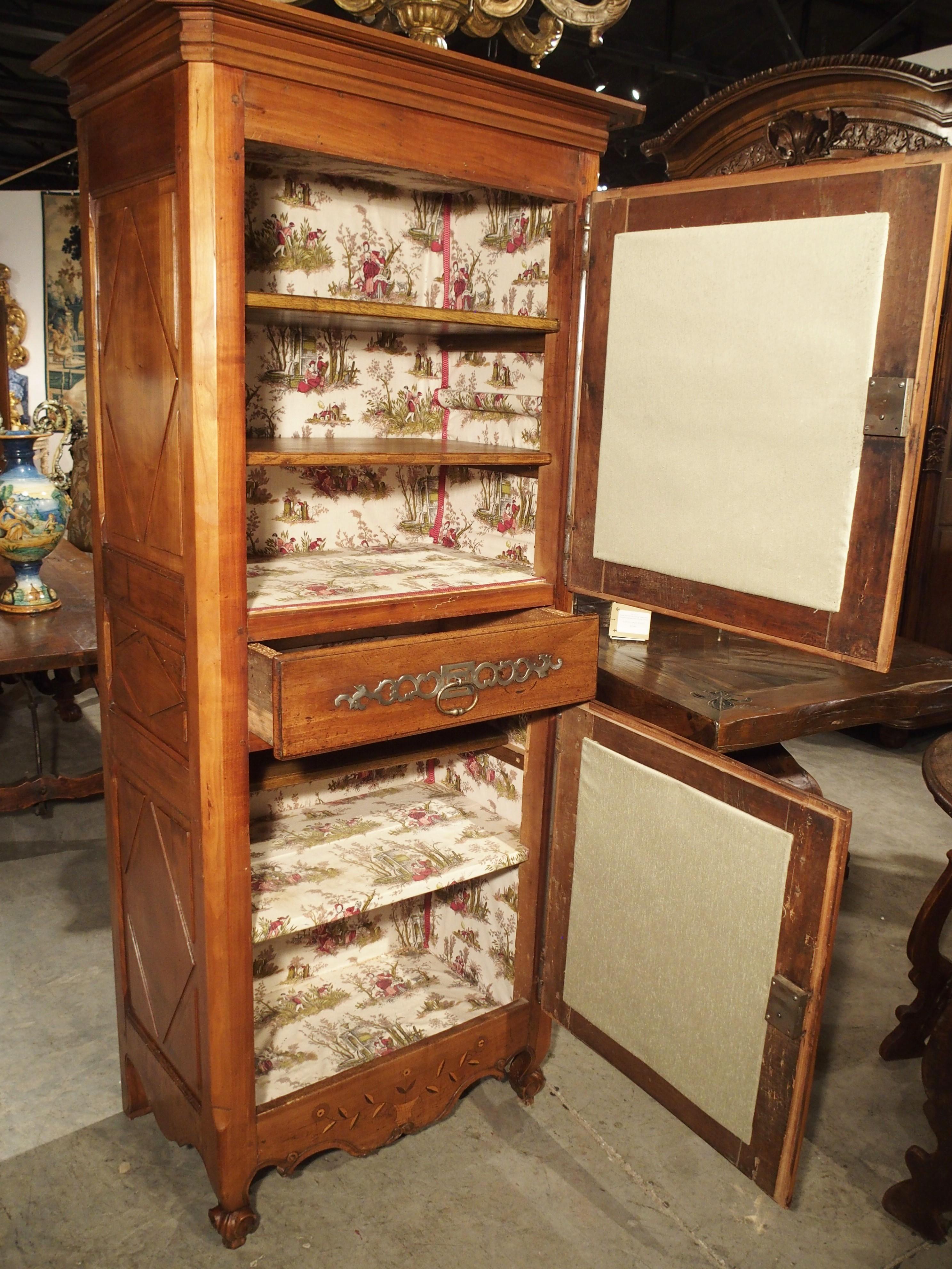 Antique French Homme Debout Cabinet in Carved Cherrywood, 19th Century 1