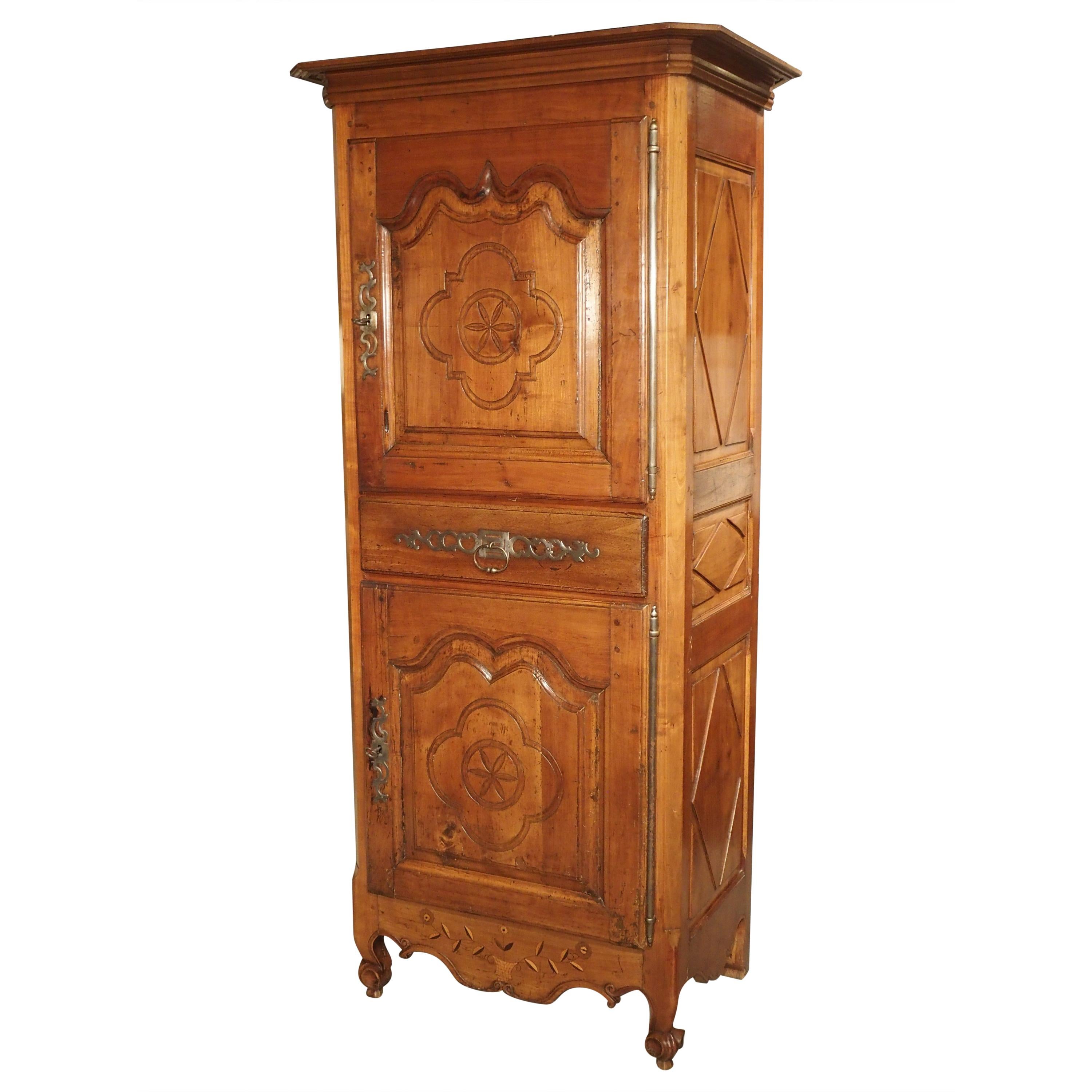 Antique French Homme Debout Cabinet in Carved Cherrywood, 19th Century