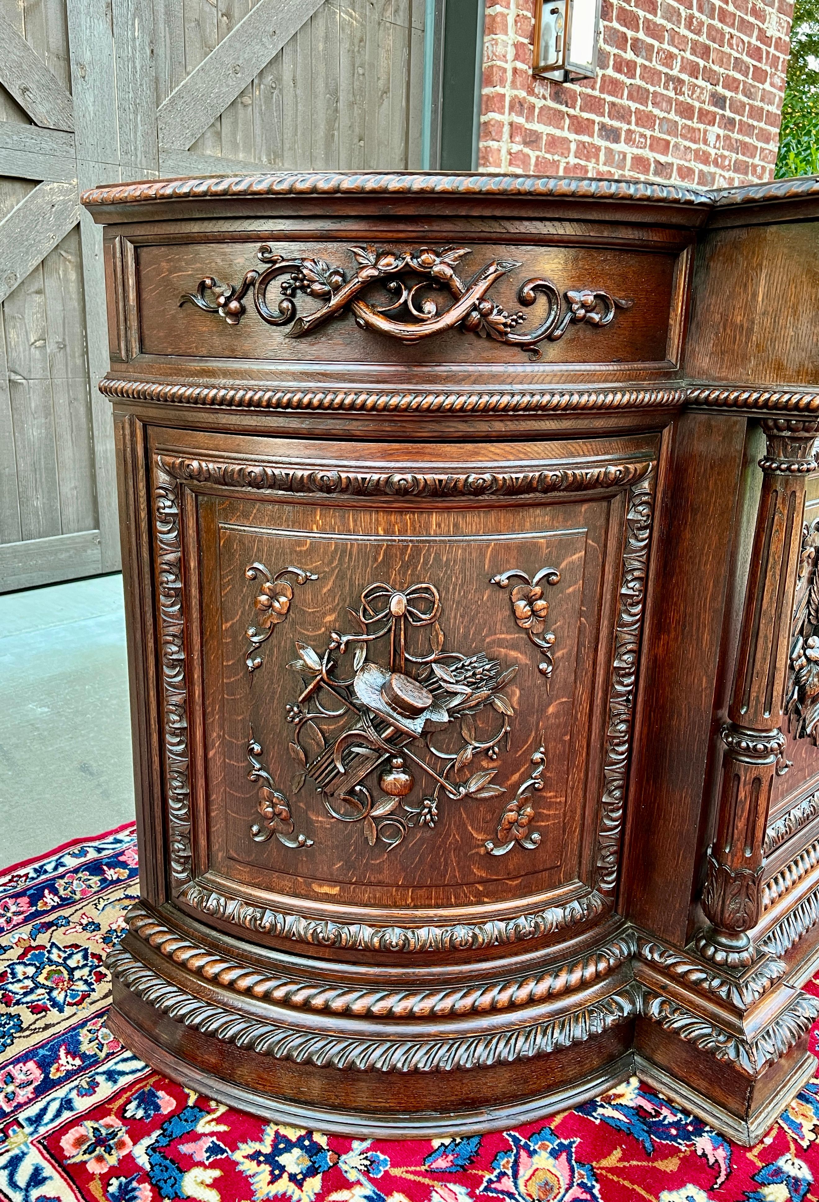 19th Century Antique French Hunt Sideboard Buffet Server Renaissance Revival Oak 19th Superb!