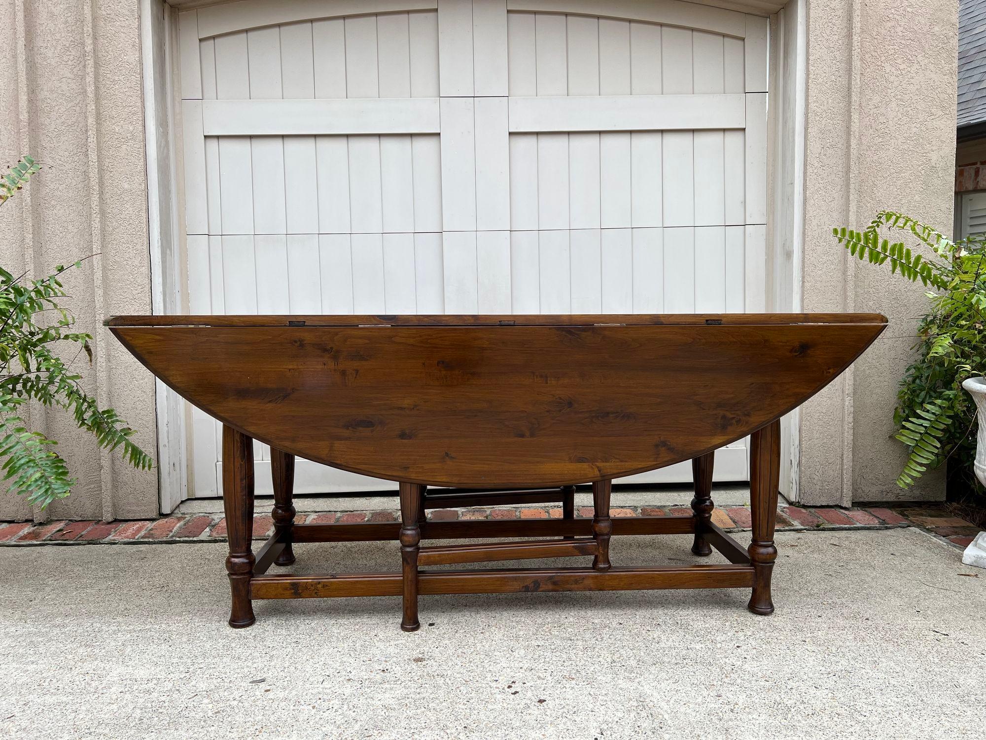Antique French Hunt Wake Dining Table Drop Leaf Gate Leg Console Sofa Table c1920.

Direct from France, and one of our customer’s most sought-after table designs, a large, drop leaf, gate leg “wake” or “hunt” table.
The design of these tables makes