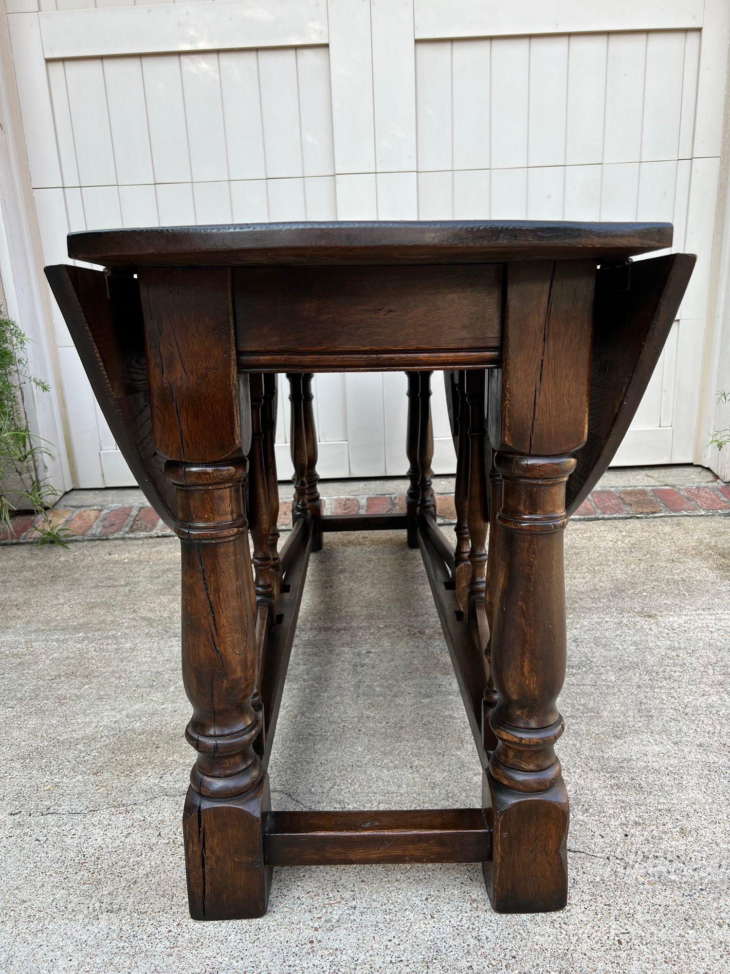 Antique French Hunt Wake Dining Table Oak Drop Leaf Gate Leg Console Sofa c1900 im Angebot 5