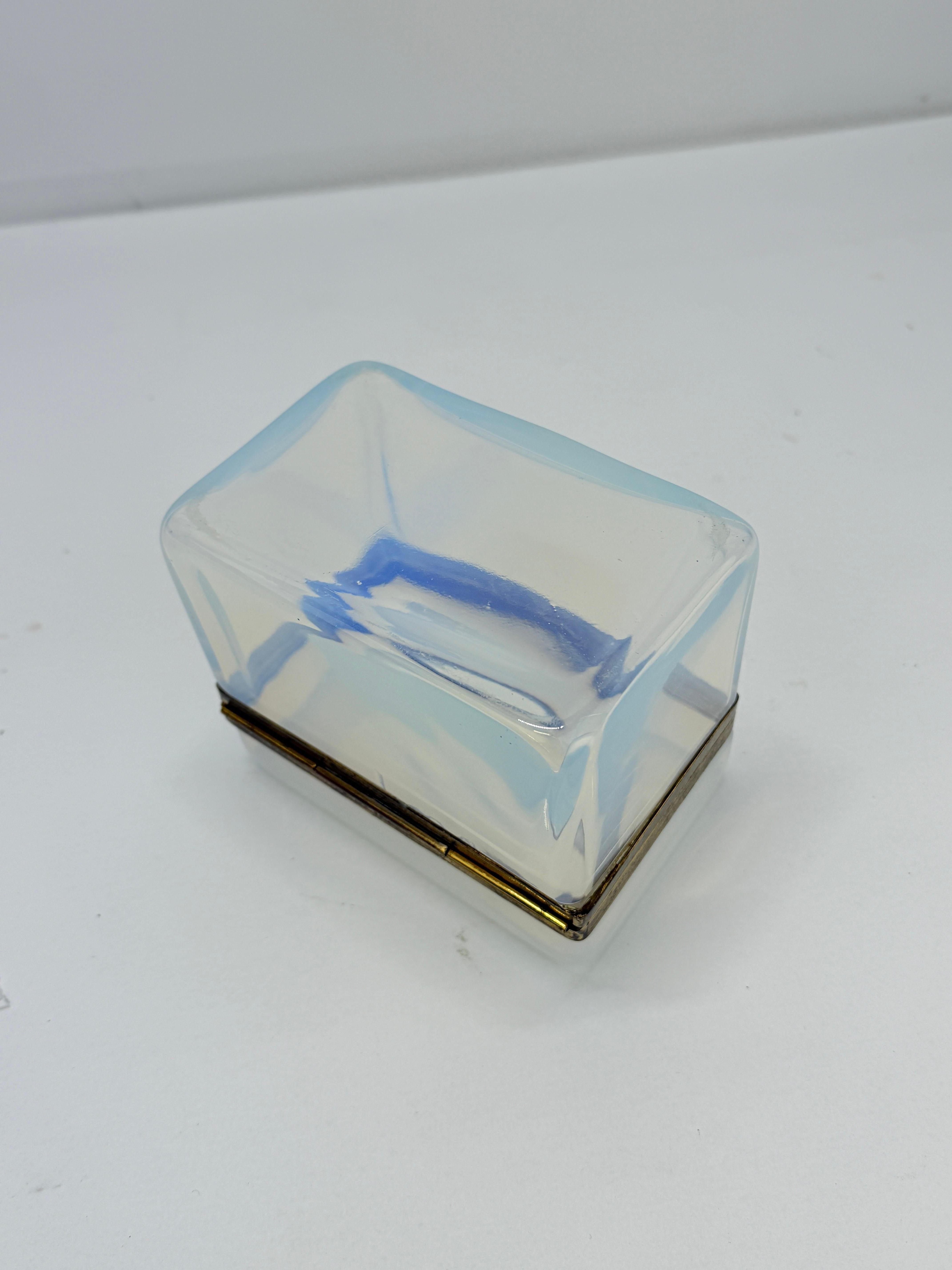 Antique French Icy Blue Opaline & Ormolu Hinged Box 3