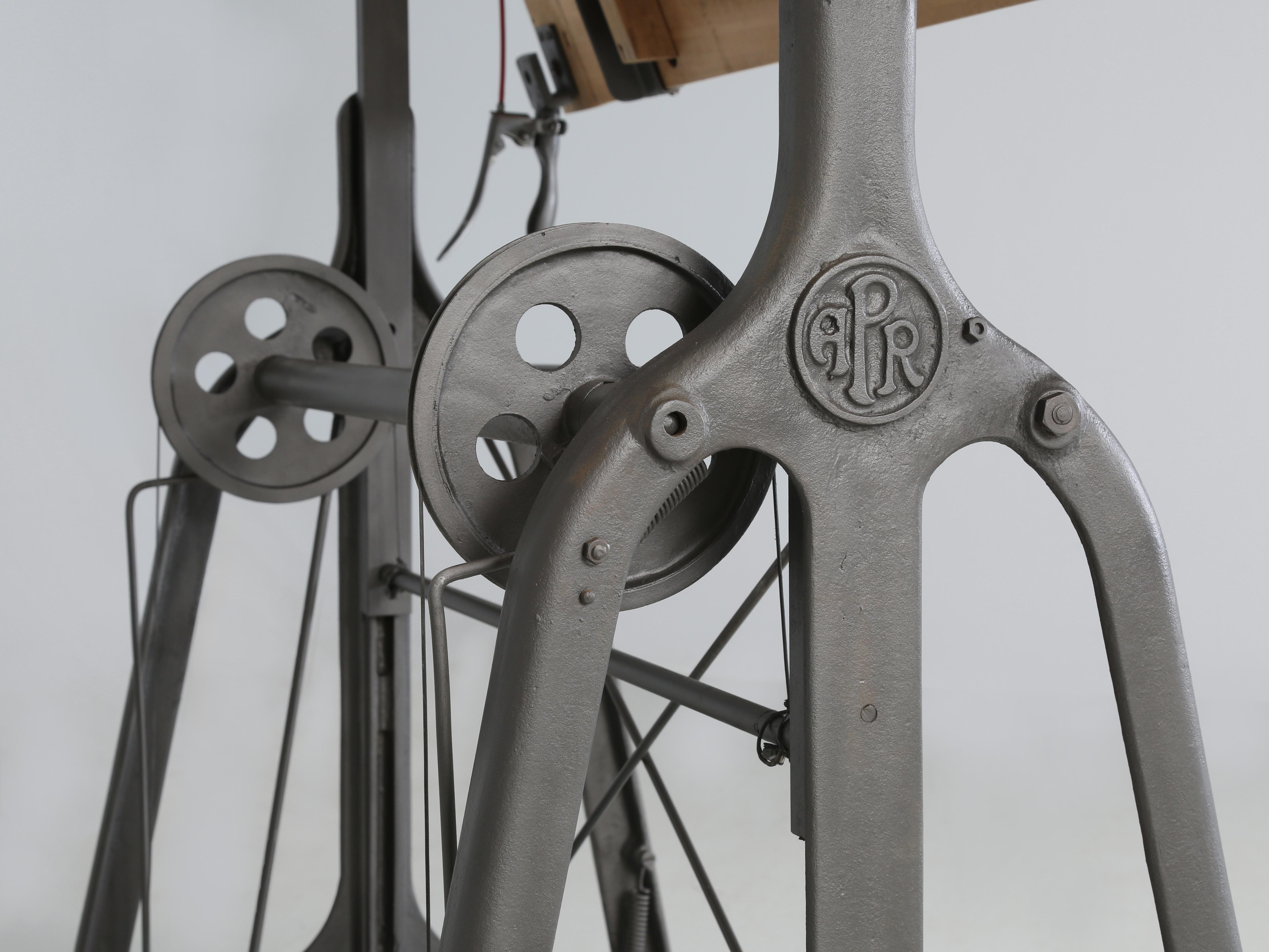 Antique French Industrial Mechanical Architect's Drafting Table in Cast Iron 8