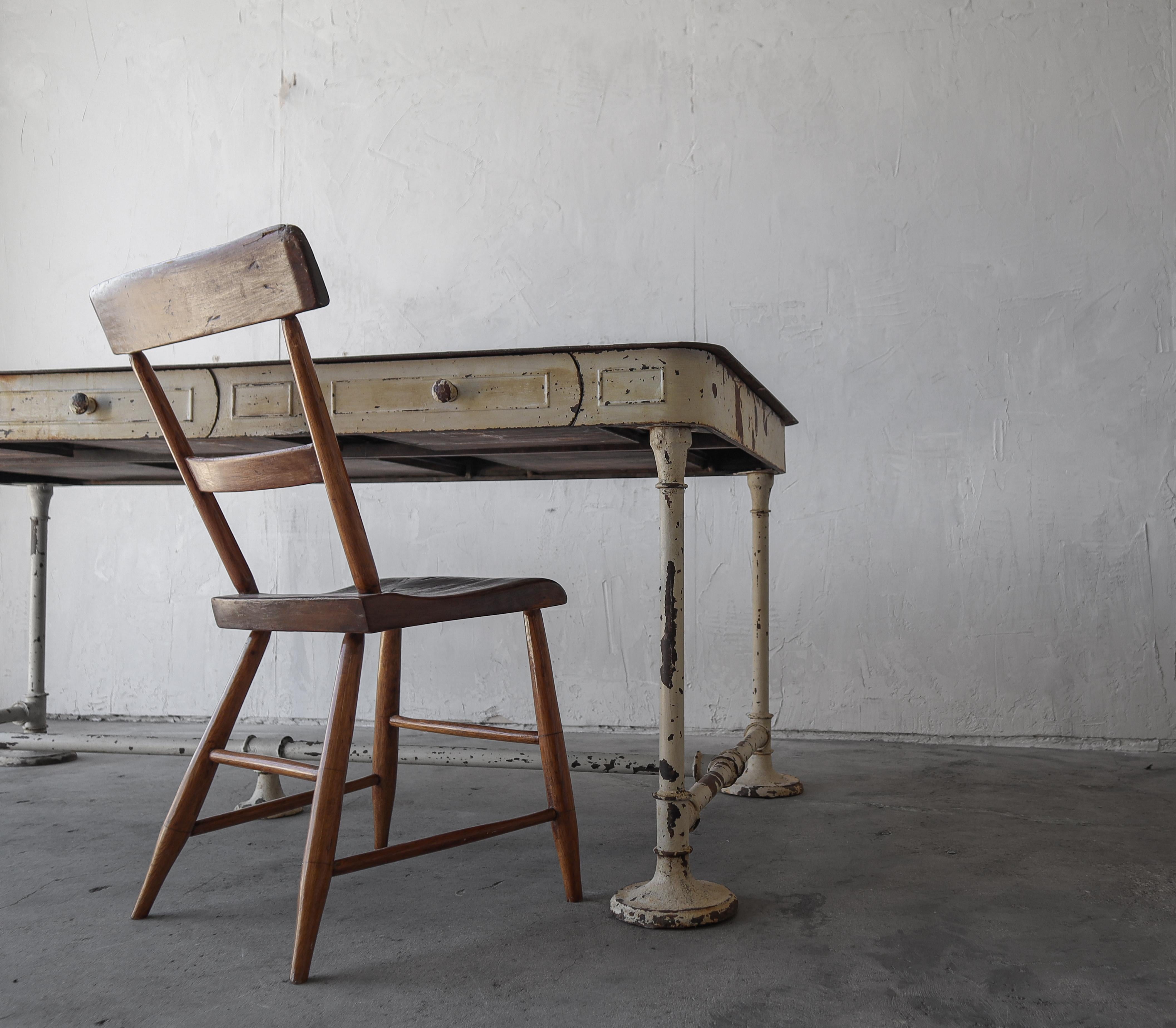 Antique French Industrial Work Table Dining Table Desk In Good Condition In Las Vegas, NV