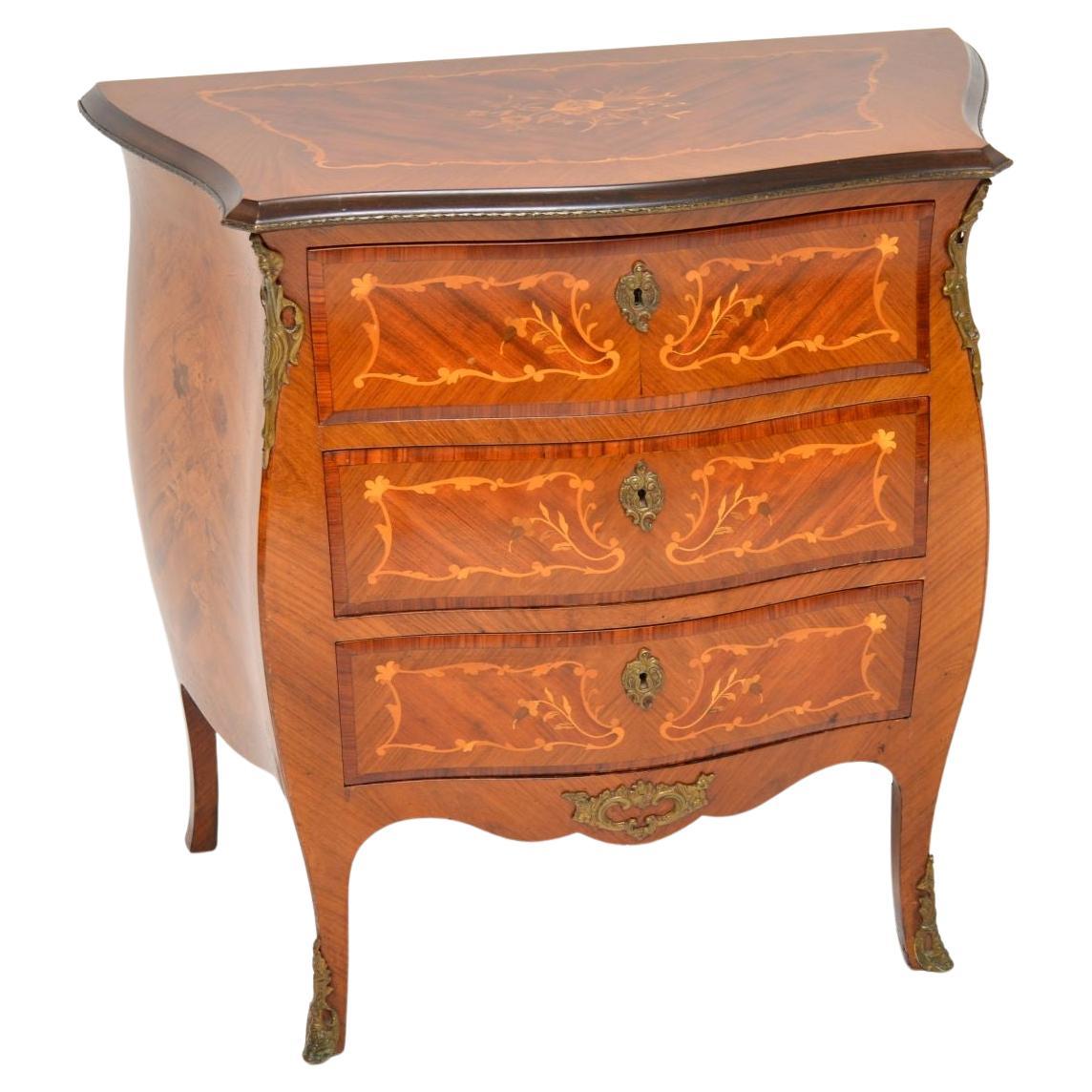 Ancienne commode bombée française de style Louis XV