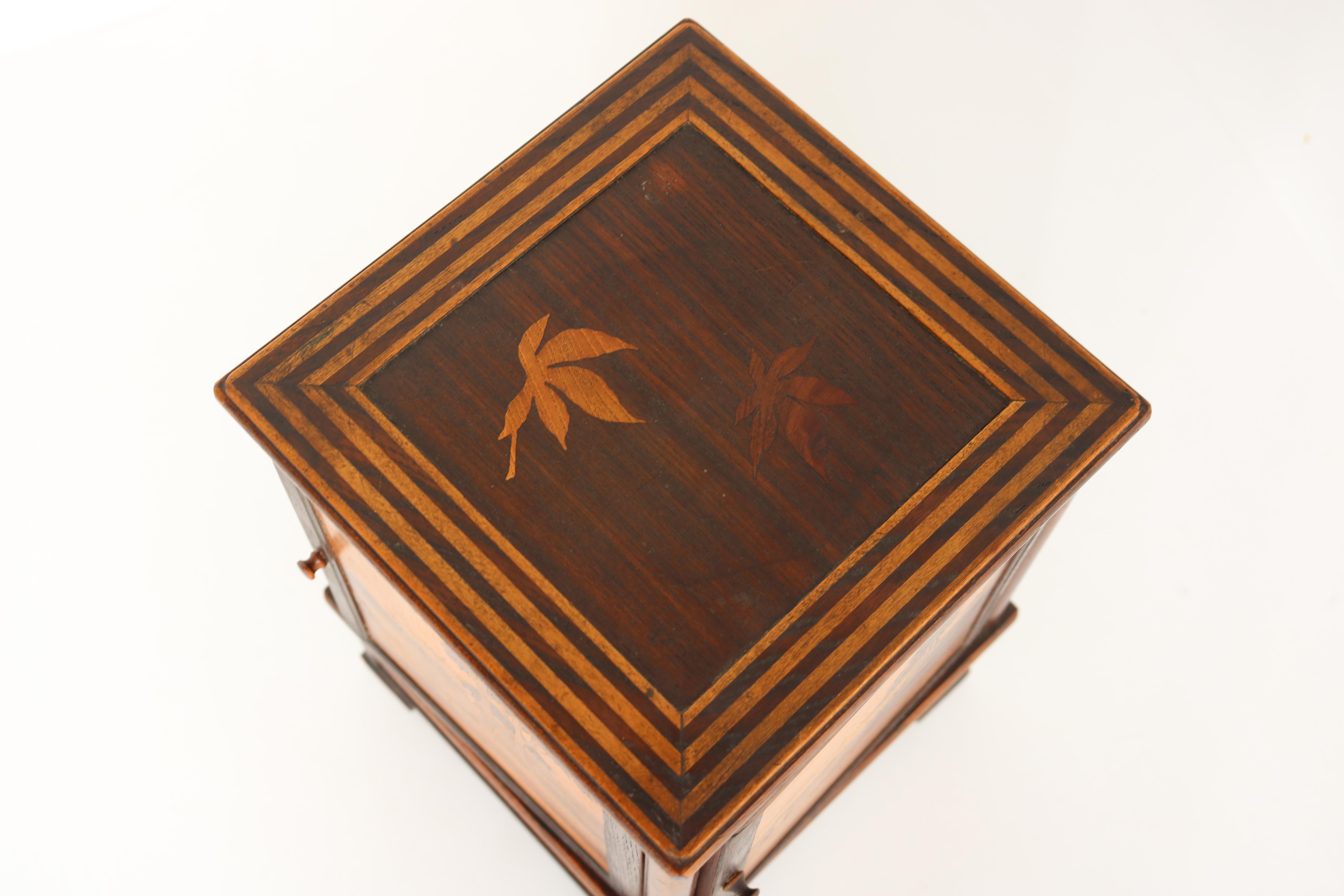 Antique French Inlaid Marquetry Cigar Box 1900 Cigarette Cabinet Desk Decoration For Sale 3