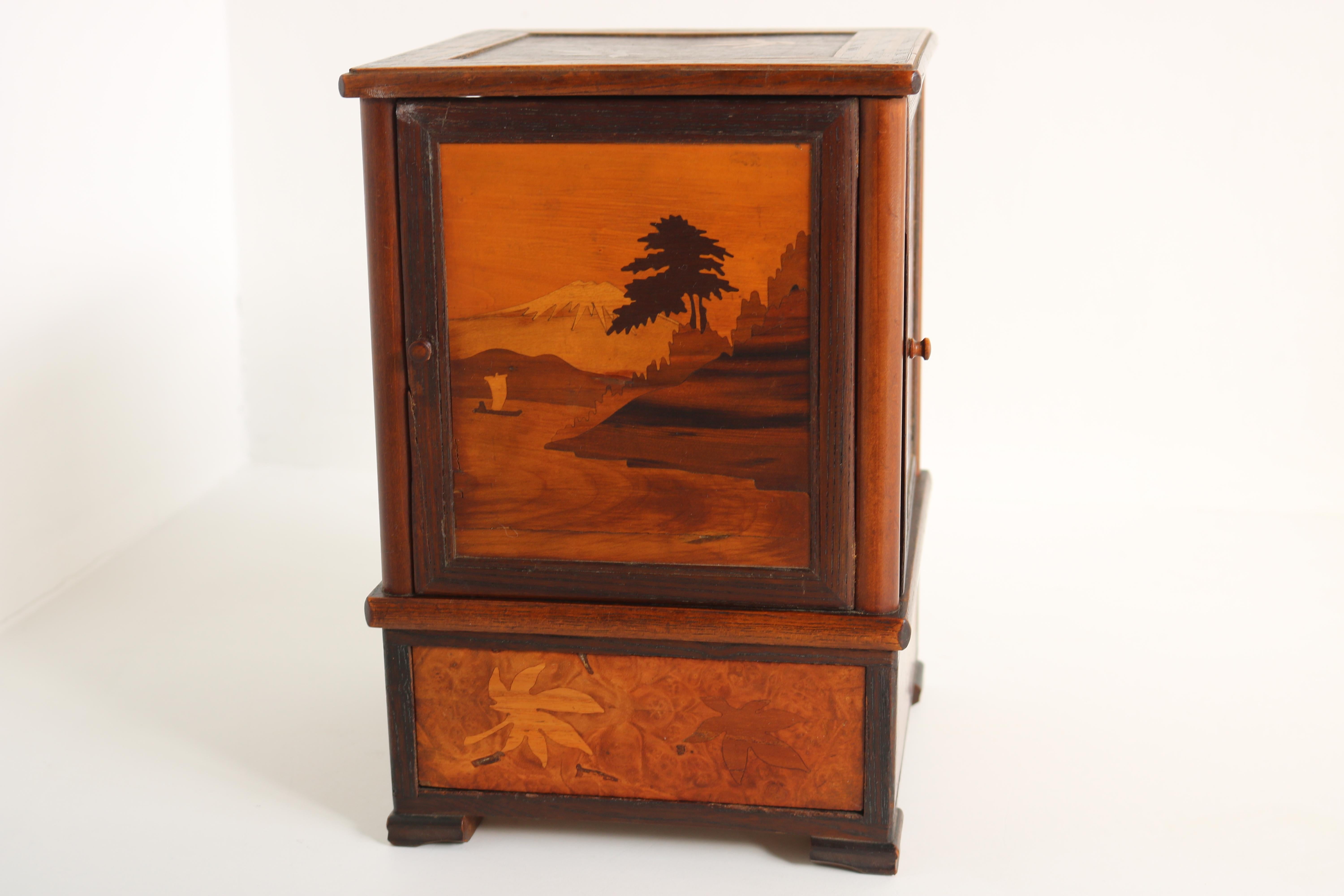 Antique French Inlaid Marquetry Cigar Box 1900 Cigarette Cabinet Desk Decoration For Sale 4