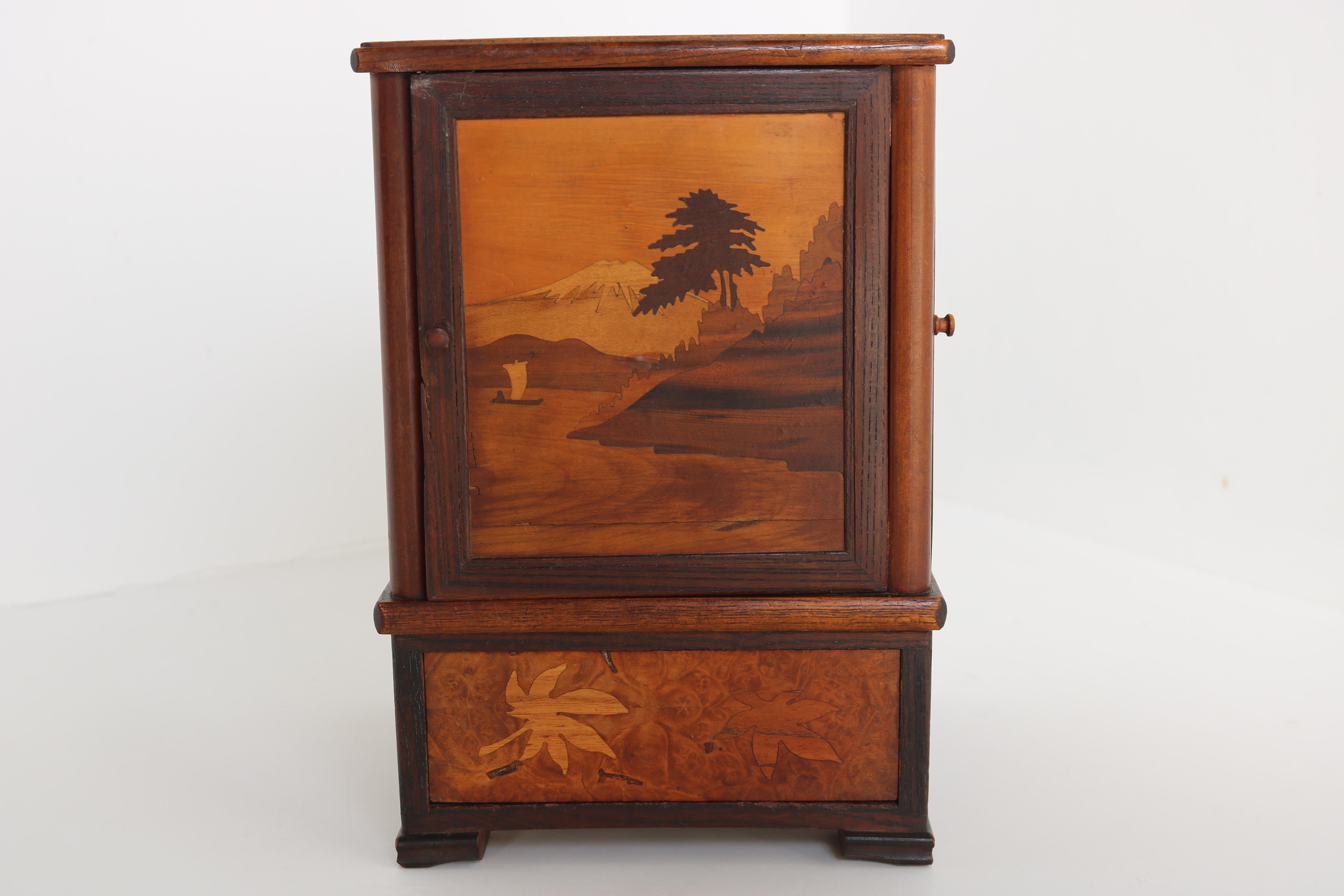 Antique French Inlaid Marquetry Cigar Box 1900 Cigarette Cabinet Desk Decoration For Sale 5