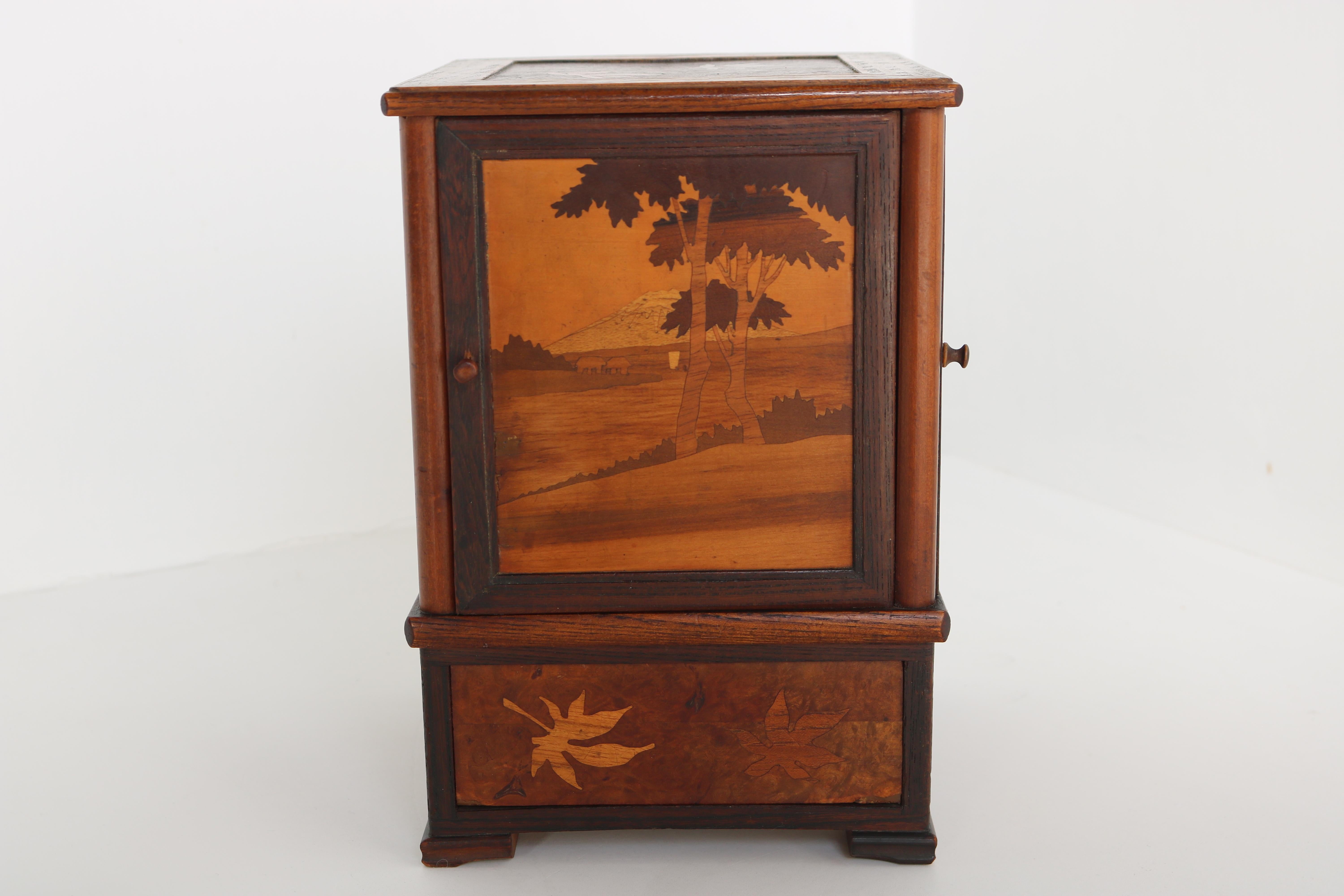 Antique French Inlaid Marquetry Cigar Box 1900 Cigarette Cabinet Desk Decoration For Sale 7