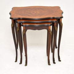 Table basse ancienne en marqueterie française