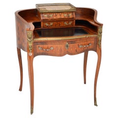 Antiker französischer Escritoire-Schreibtisch aus Nussbaum mit Intarsien