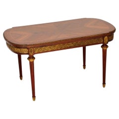 Antique French Intarsien Nussbaum Ormolu montiert Couchtisch