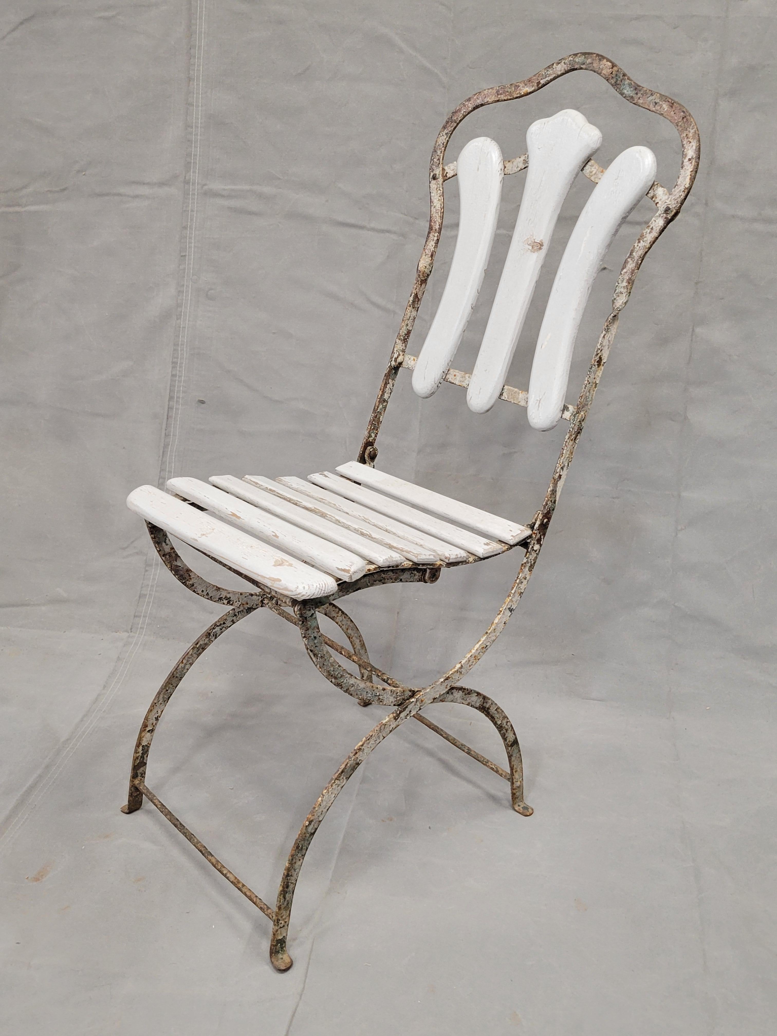 Art Nouveau Antique French Iron and Wood Folding Bistro Garden Chairs - Set of 3 For Sale