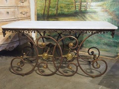 Antique French Table de Boucher oder Gebäcktisch aus Eisen, Messing und Marmor, um 1890