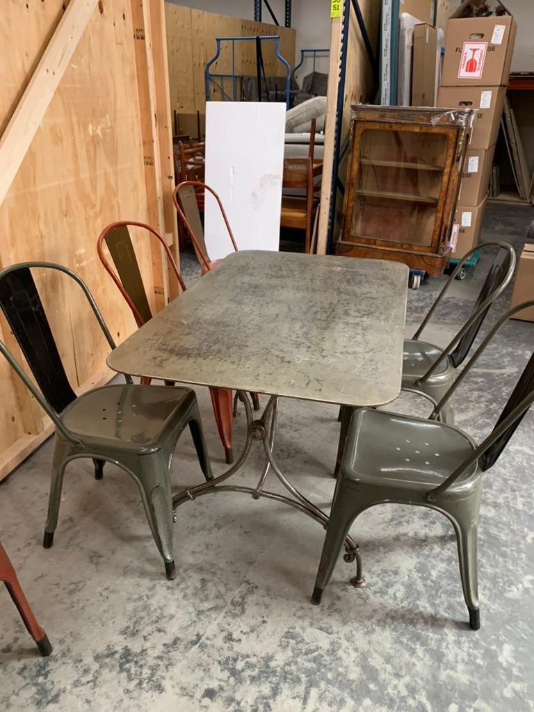 Ancienne table de salle à manger en fer français en vente 7