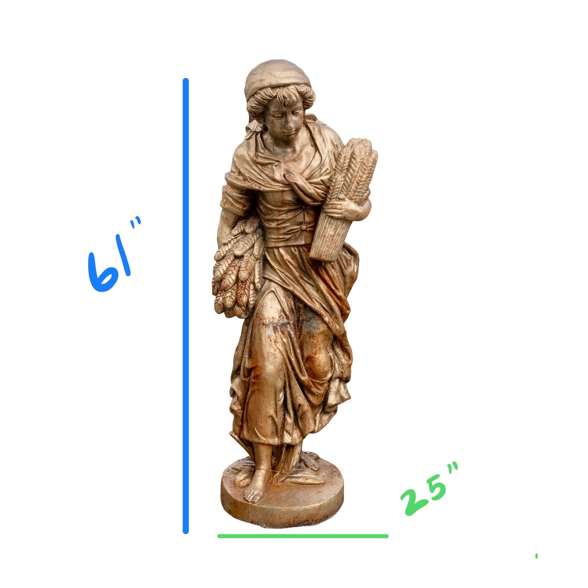 XIXe siècle Statue des Four Seasons en fer français ancien 