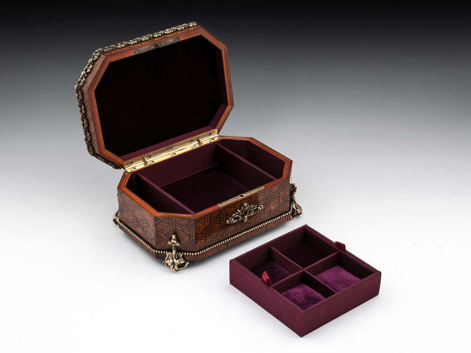 Antique French Jewelry Box by Alphonse Tahan, 19th Century 6