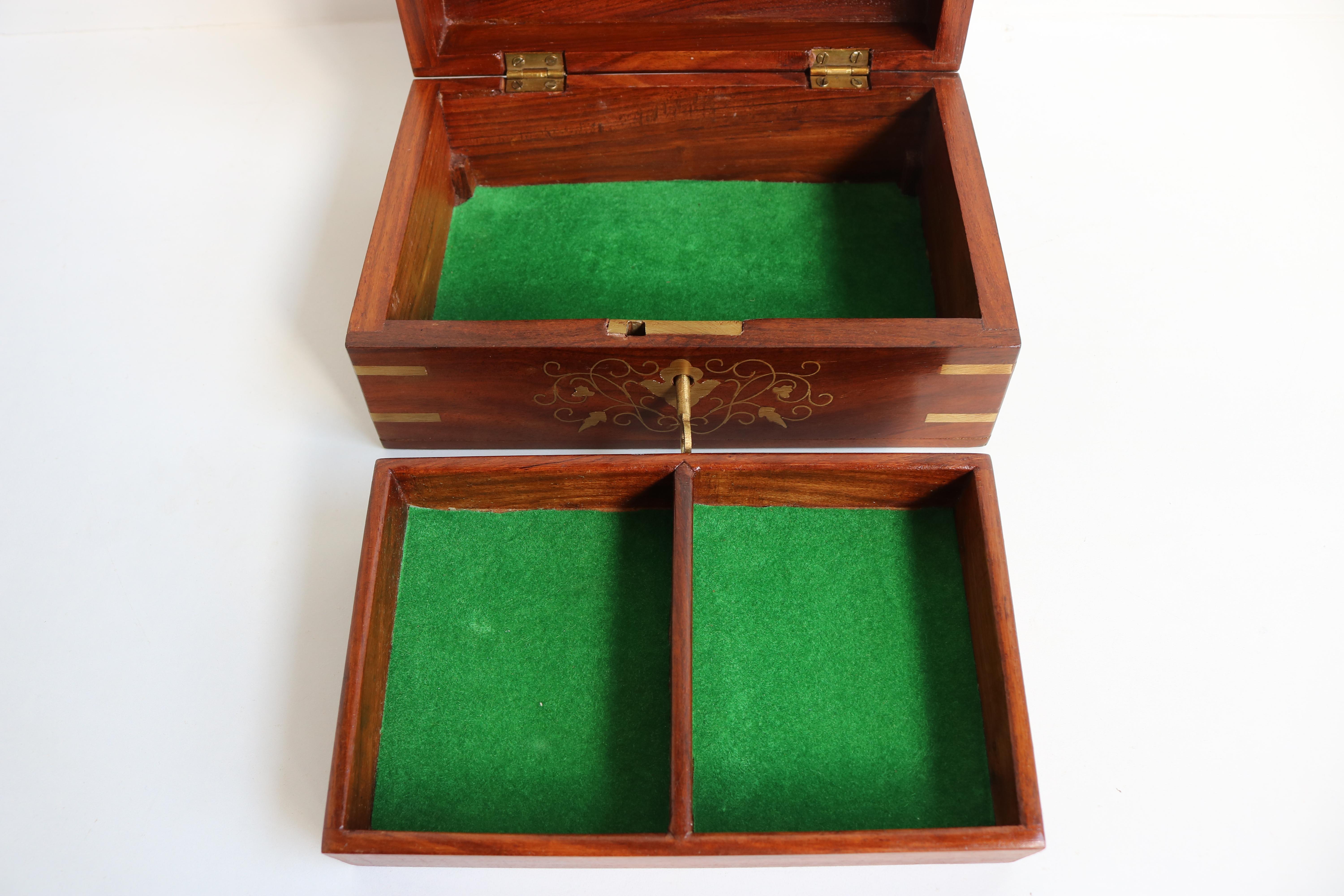 Antique French Jewelry Box with Inlaid Brass 1900 Arts & Crafts Period For Sale 1