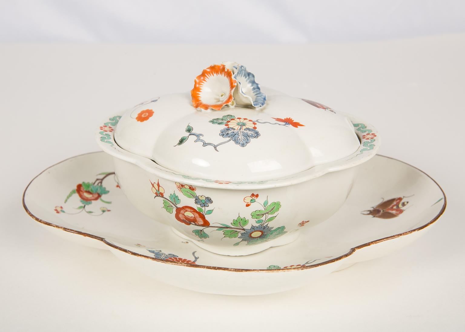 Antique French Kakiemon Porcelain Tureens, 18th Century 6