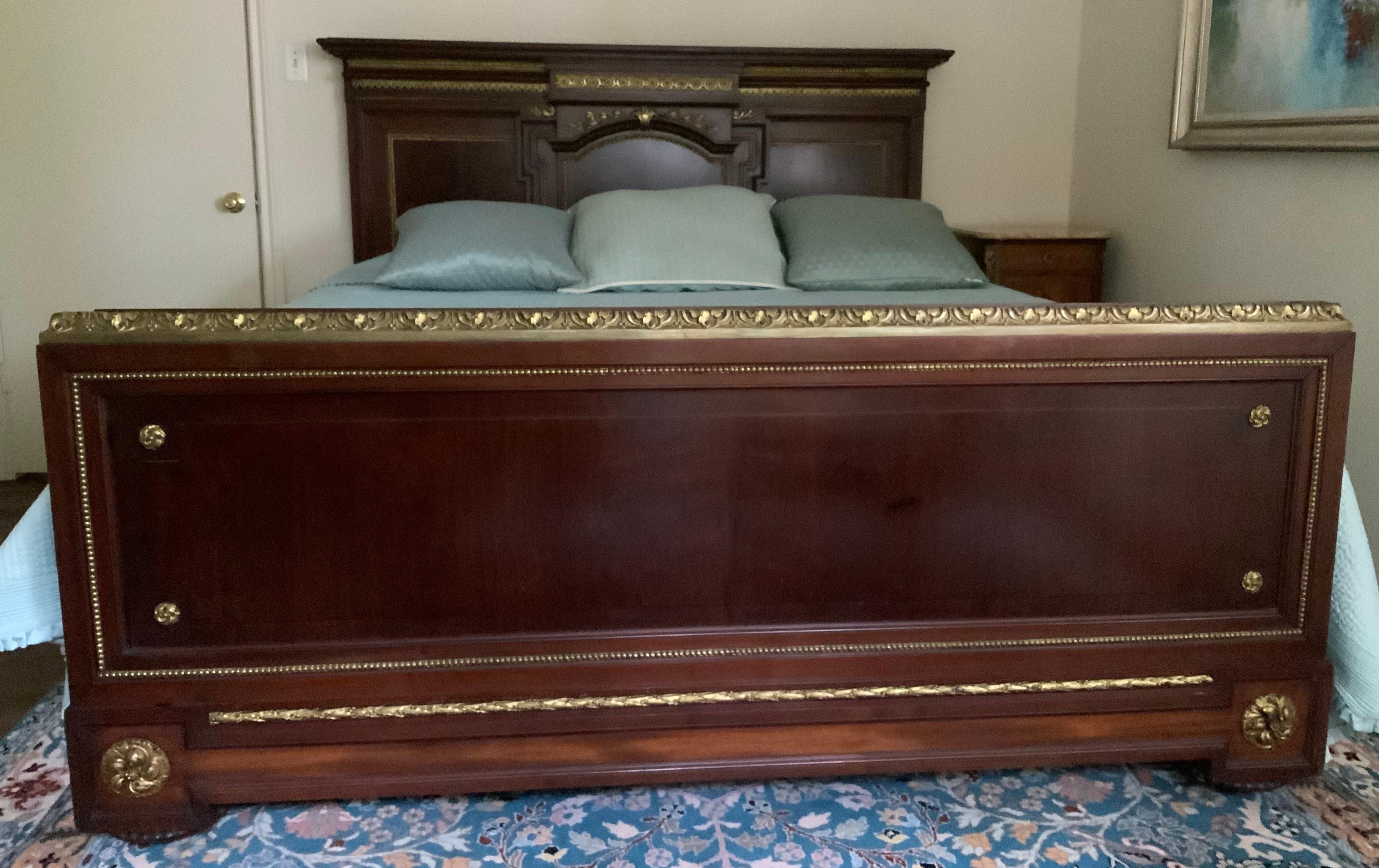 Antique French Kingsize bed, mahogany with gilt bronze accent For Sale 2