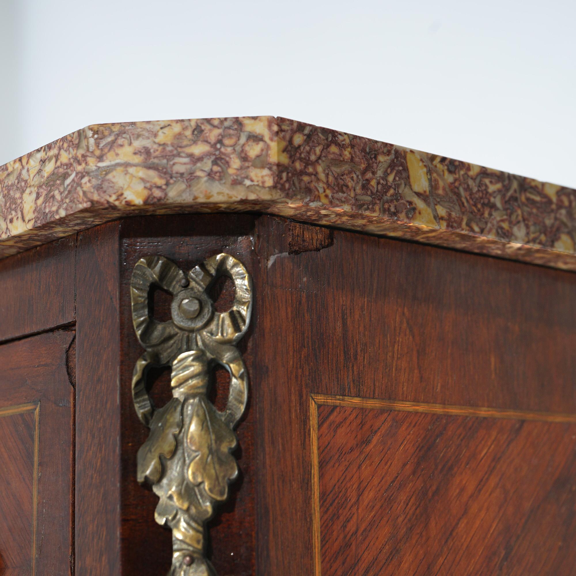 Coffre à lingerie ancien en bois de roi, satiné, marbre et bronze doré 19e siècle en vente 7