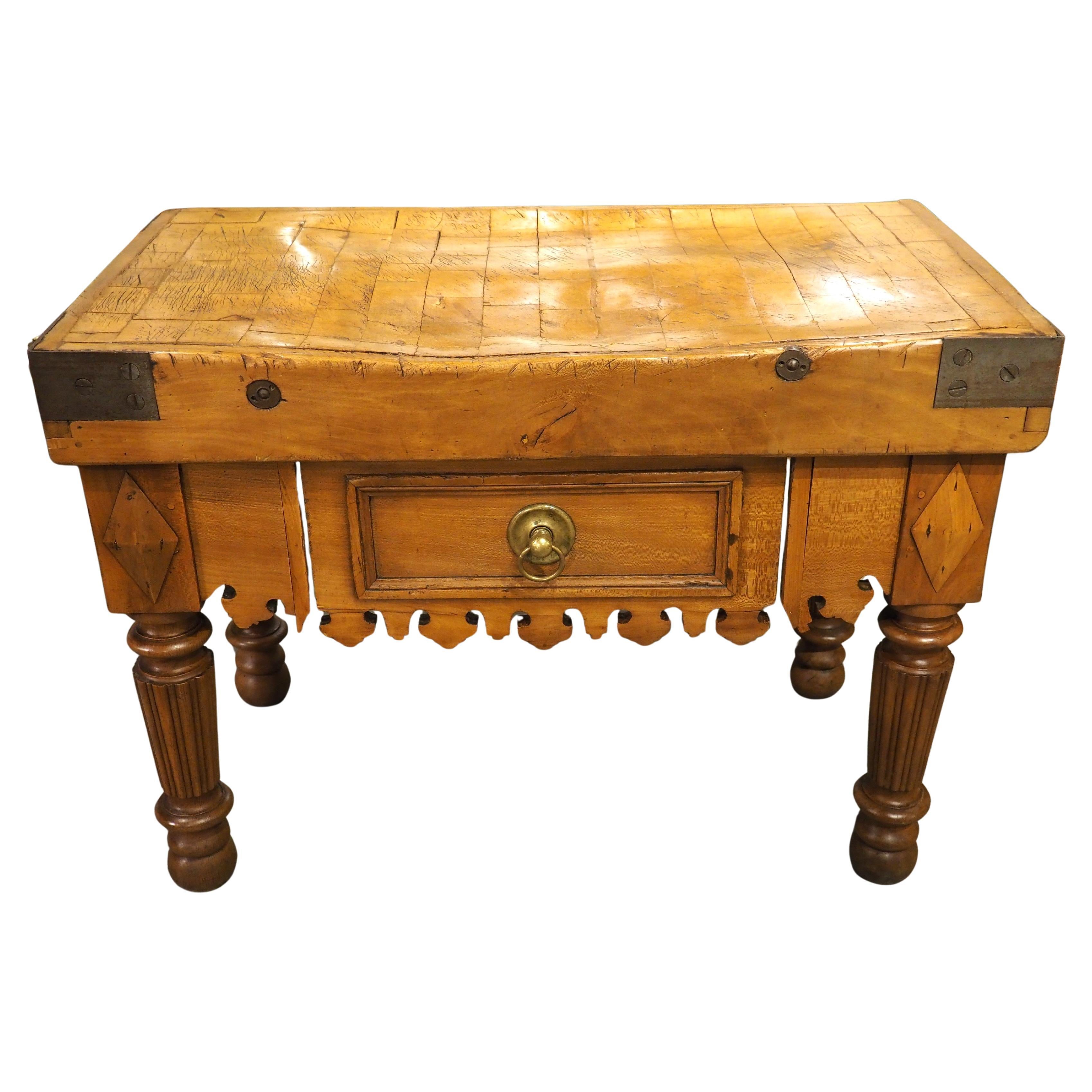 Antique French Kitchen Butcher Block Table with Drawer, Circa 1880 en vente