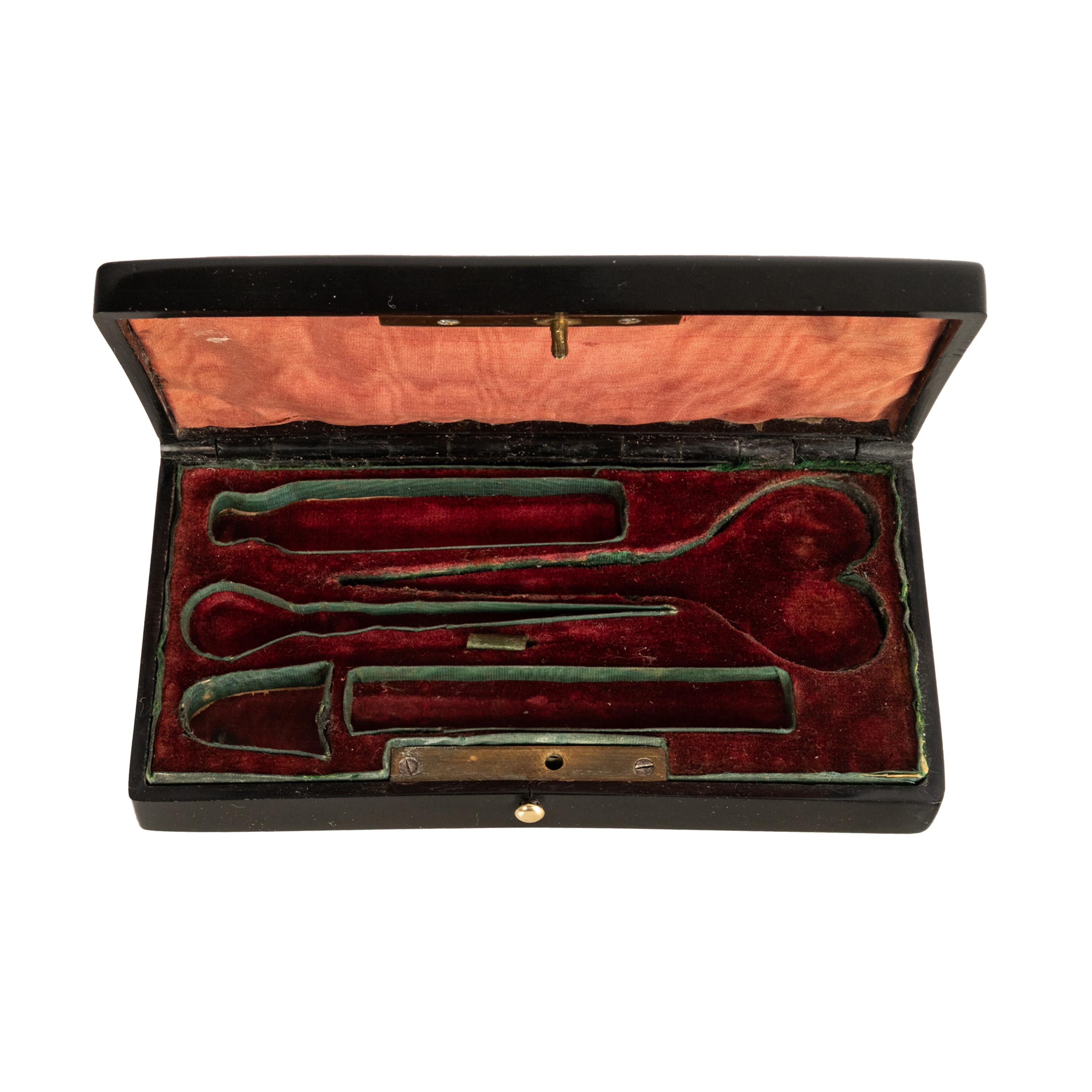 Antique French Lacquer & Inlaid Abalone Sewing Etui Necessaire Scent Bottle Case 5