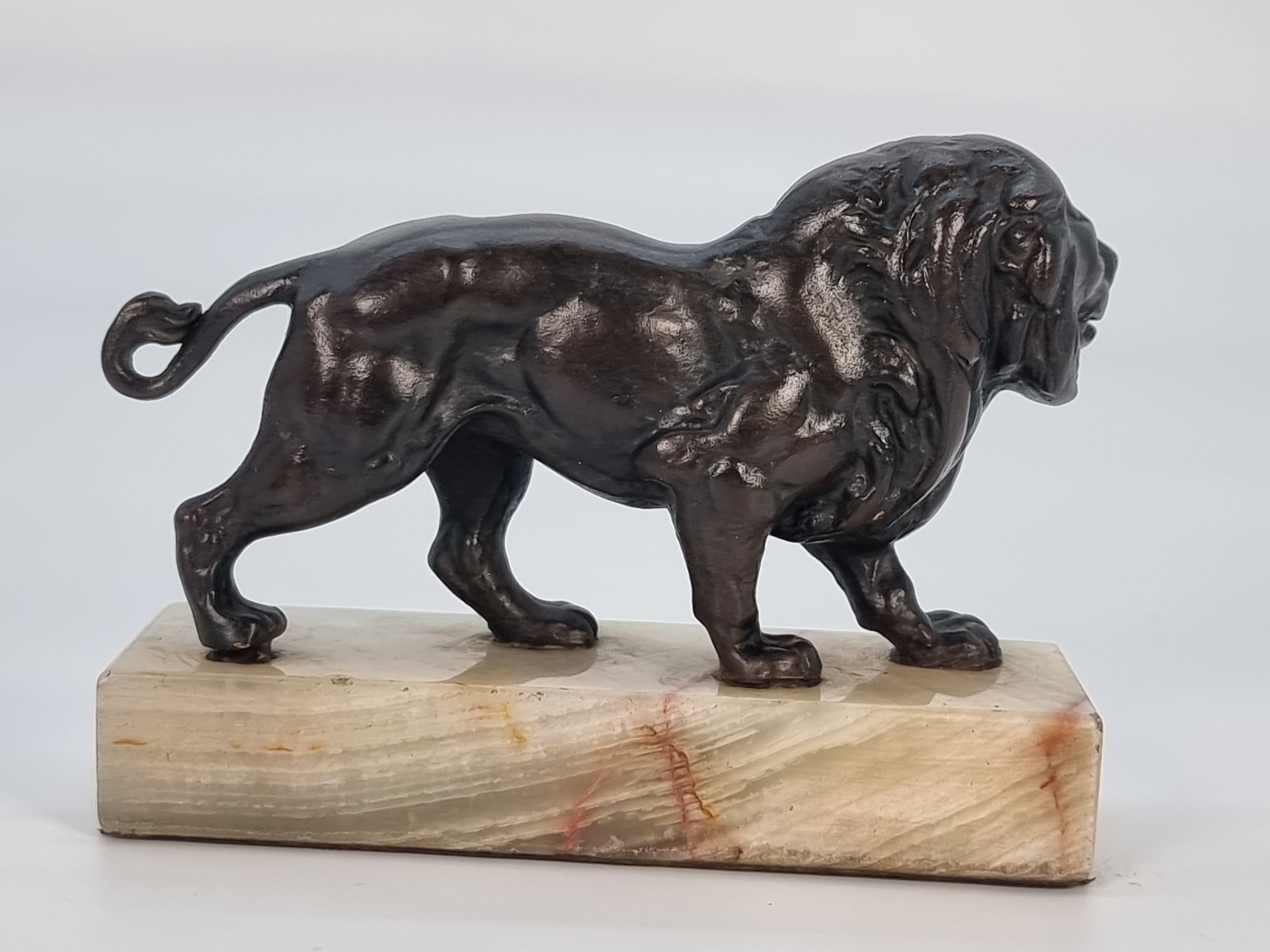 Antique French late 19th century bronze study of a prowling lion circa 1900 In Good Condition For Sale In Central England, GB