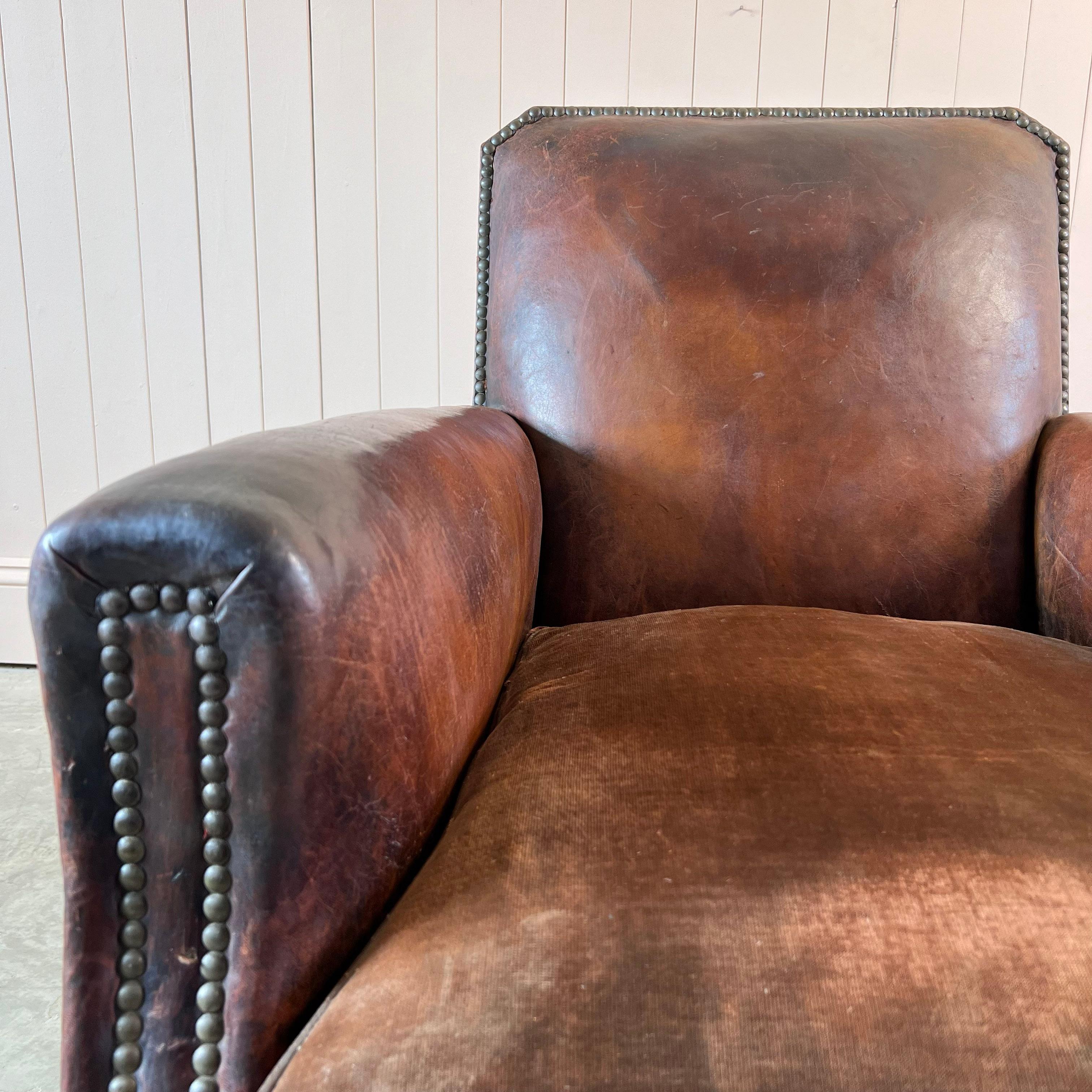 Antique French Leather Armchair In Good Condition In Cirencester, GB