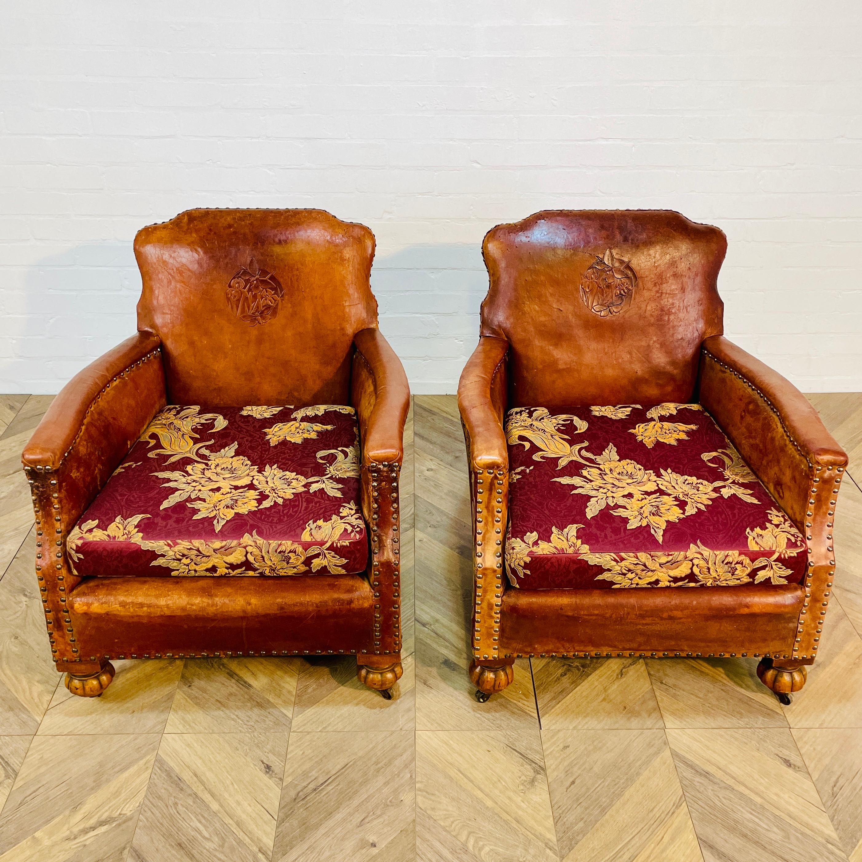 Antique French Leather Club Chairs, Set of 2, circa 1920s In Good Condition In Ely, GB