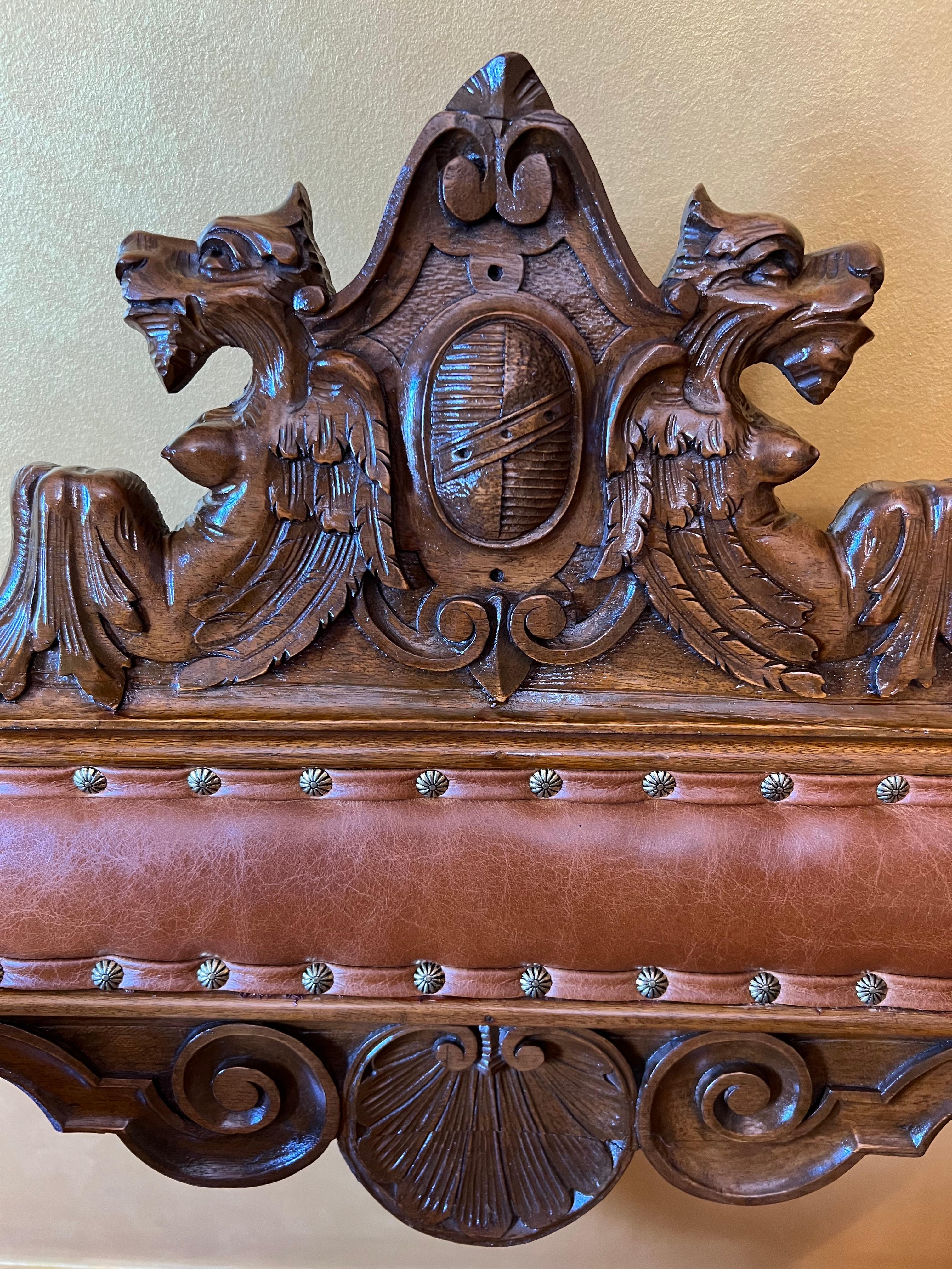 Antique French Leather & Oak Savonarola Armchair For Sale 1